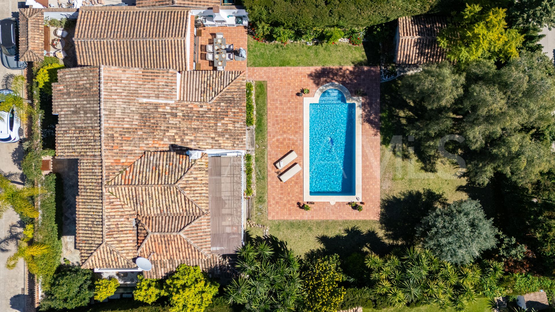 Se vende villa with 4 bedrooms in Marbella Country Club