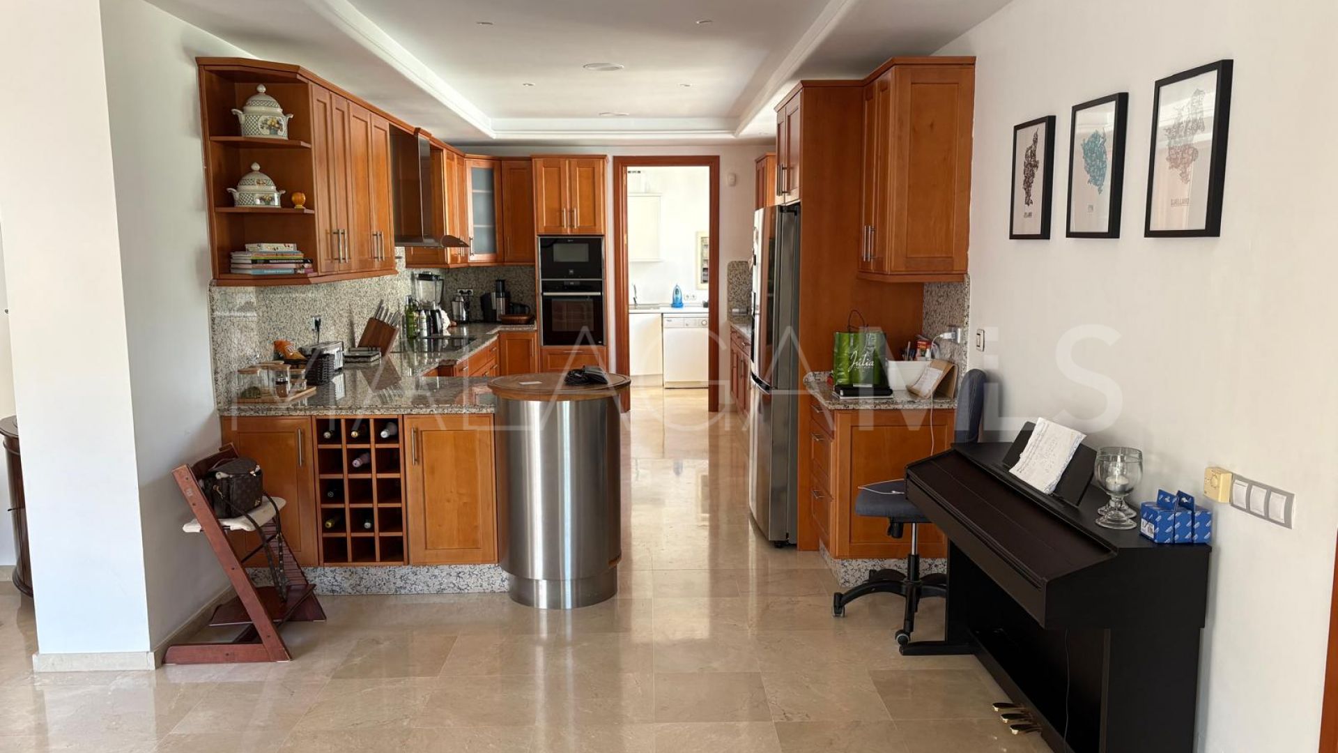 Villa for sale in Aloha de 5 bedrooms