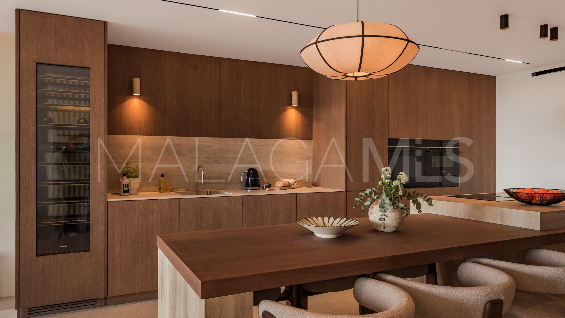 Buy adosado in Estepona with 3 bedrooms