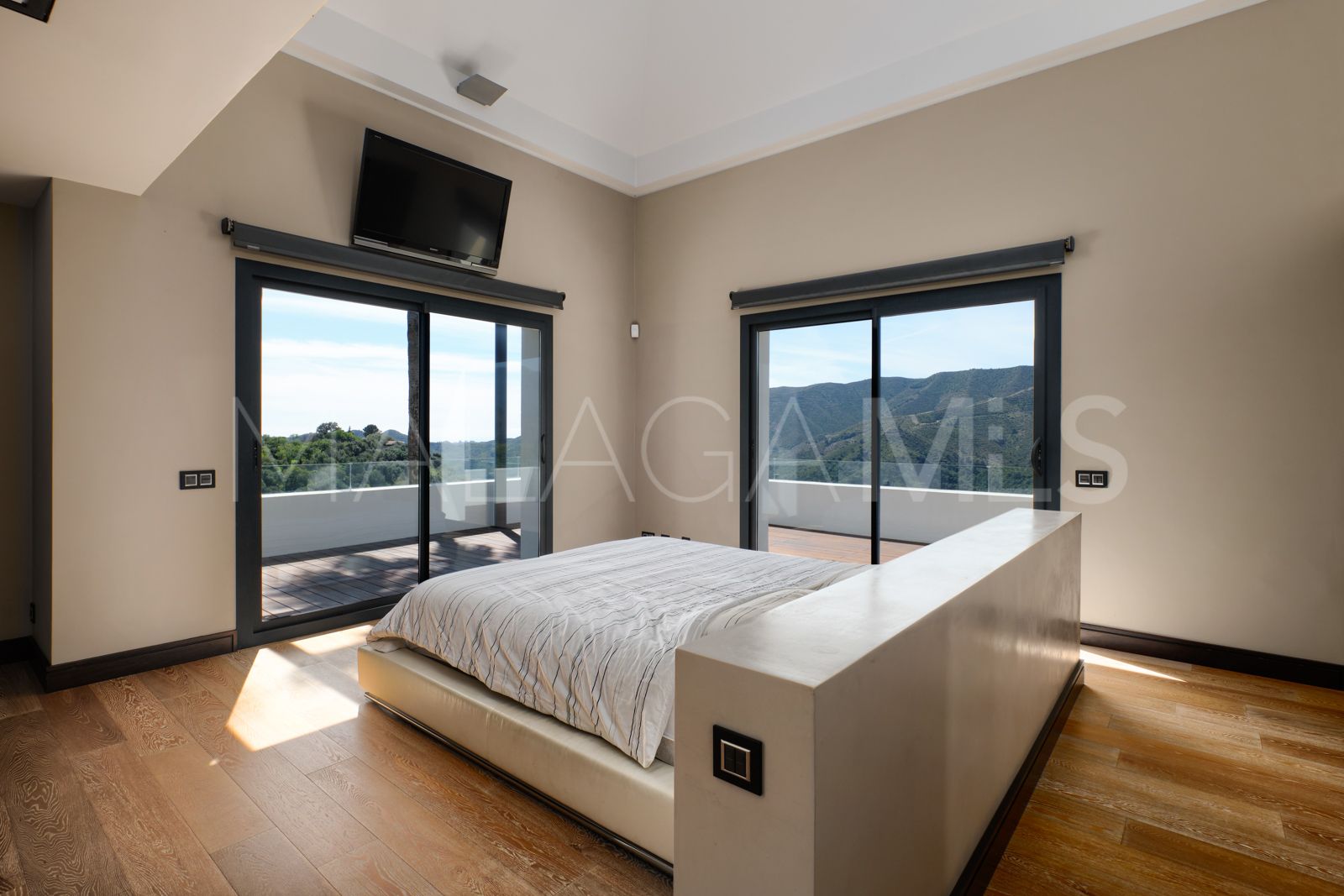 Villa for sale in Istan de 5 bedrooms