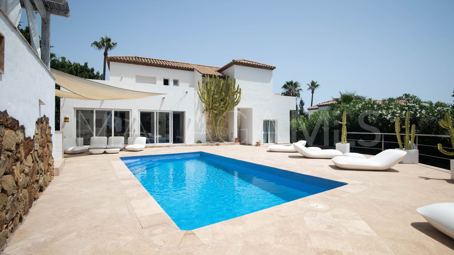 Villa for sale in Marbella Country Club