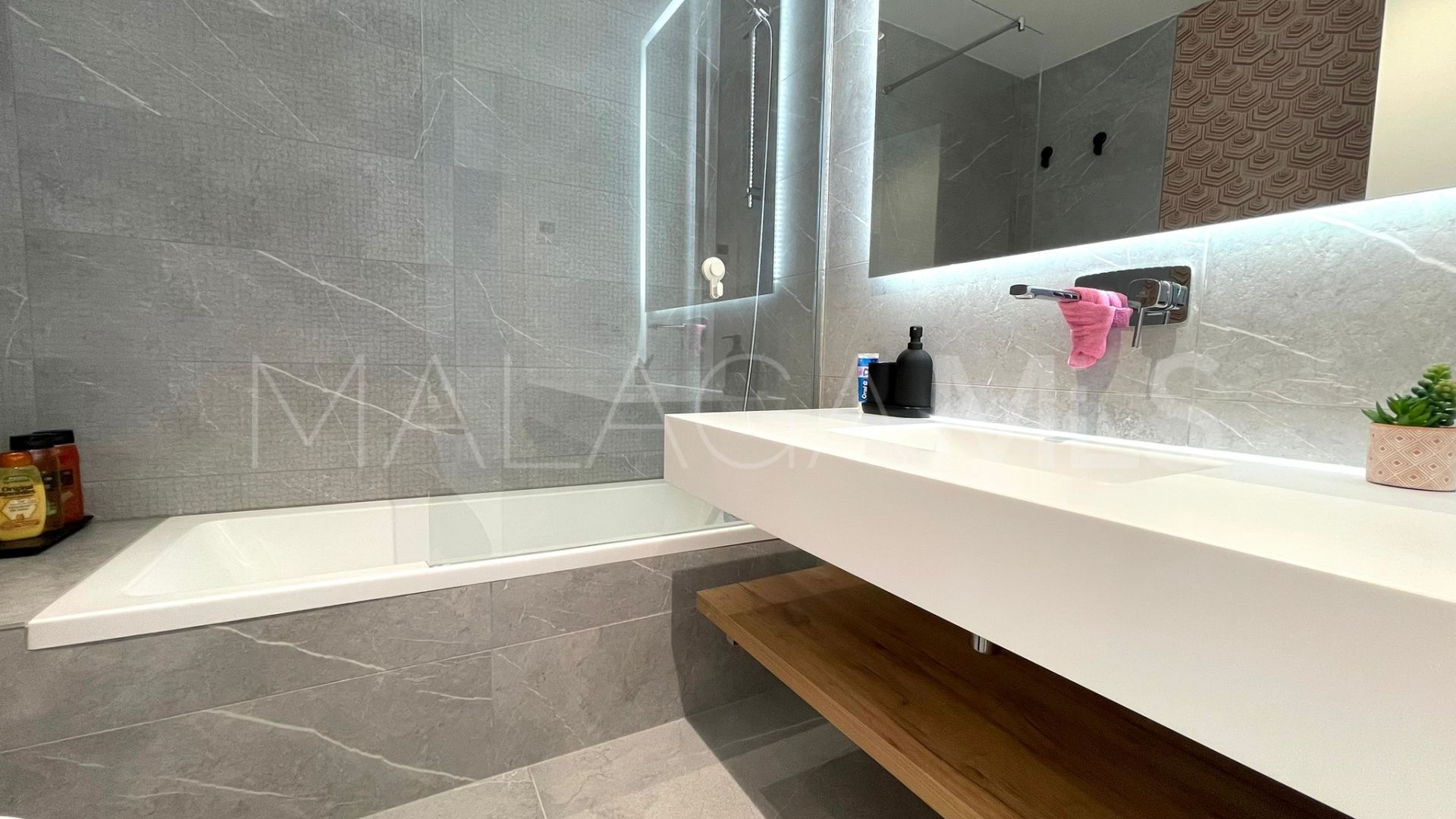 Duplex penthouse for sale in Marbella