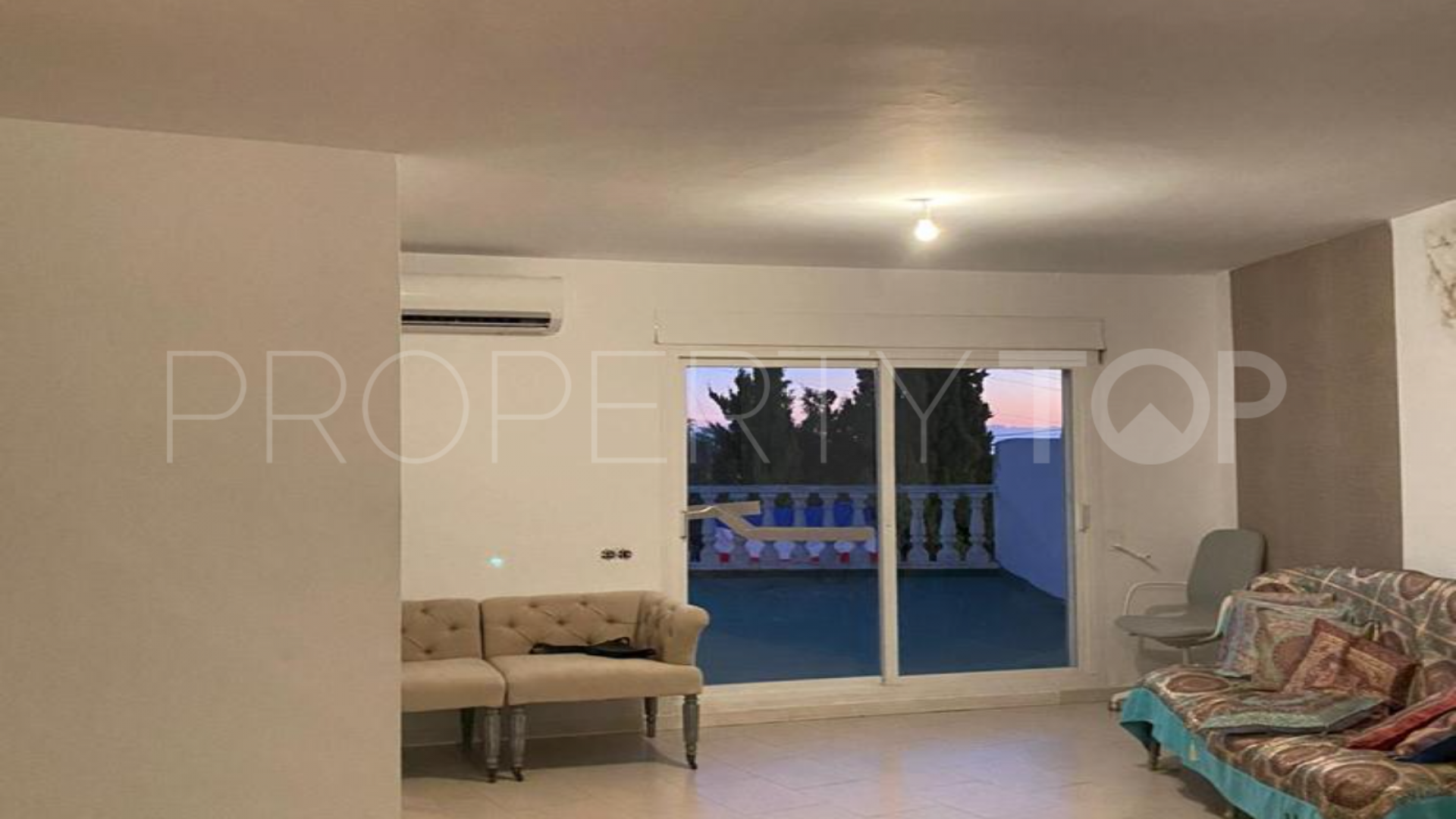 Nueva Andalucia, villa en venta