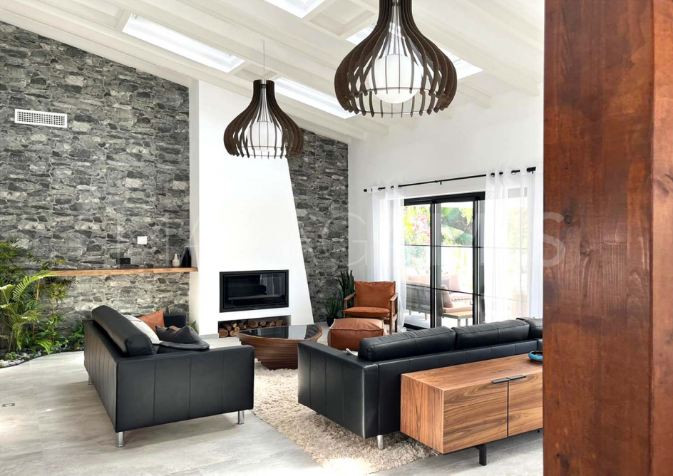 Villa for sale in Marbella Est