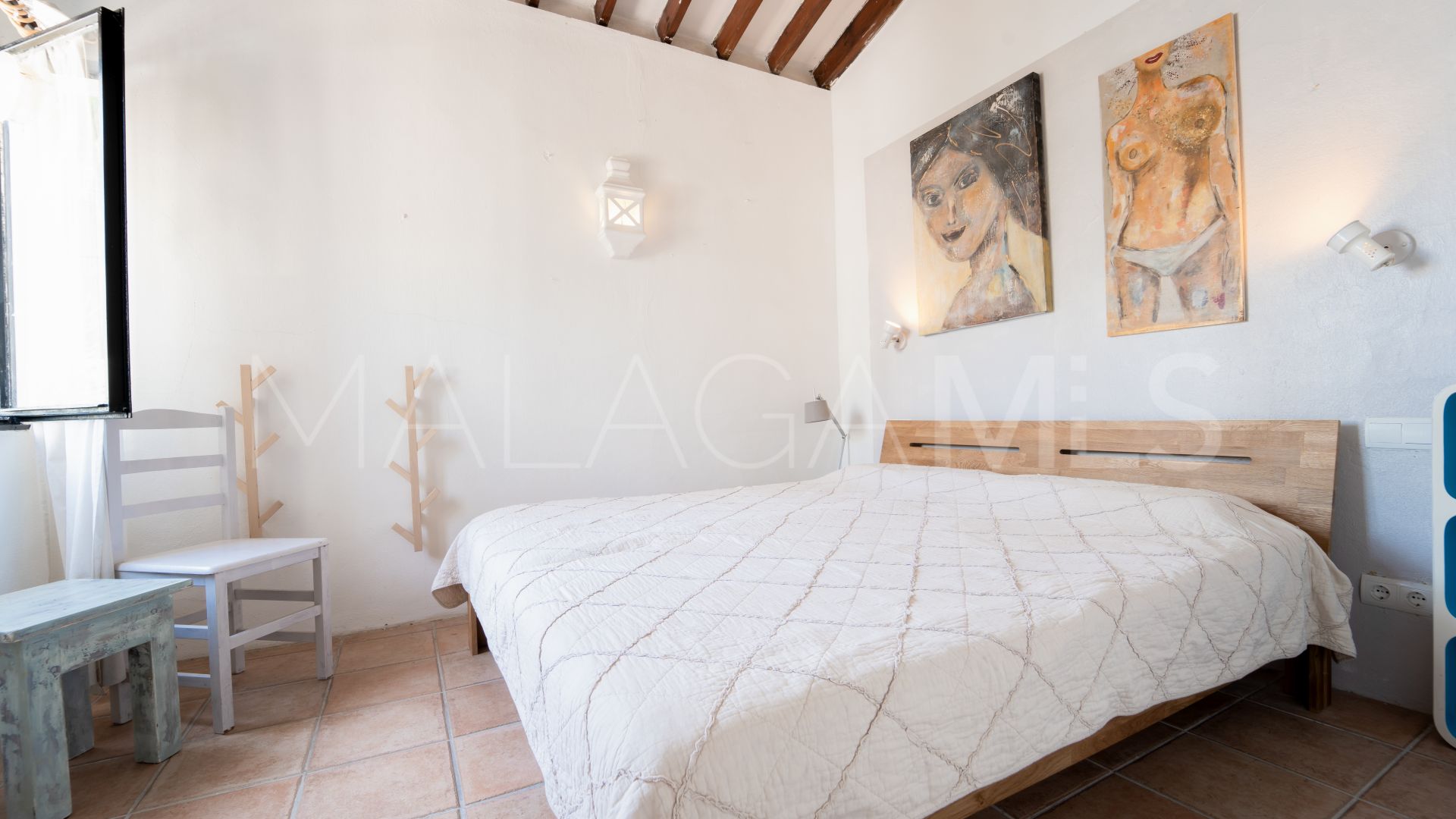 2 bedrooms Estepona villa for sale