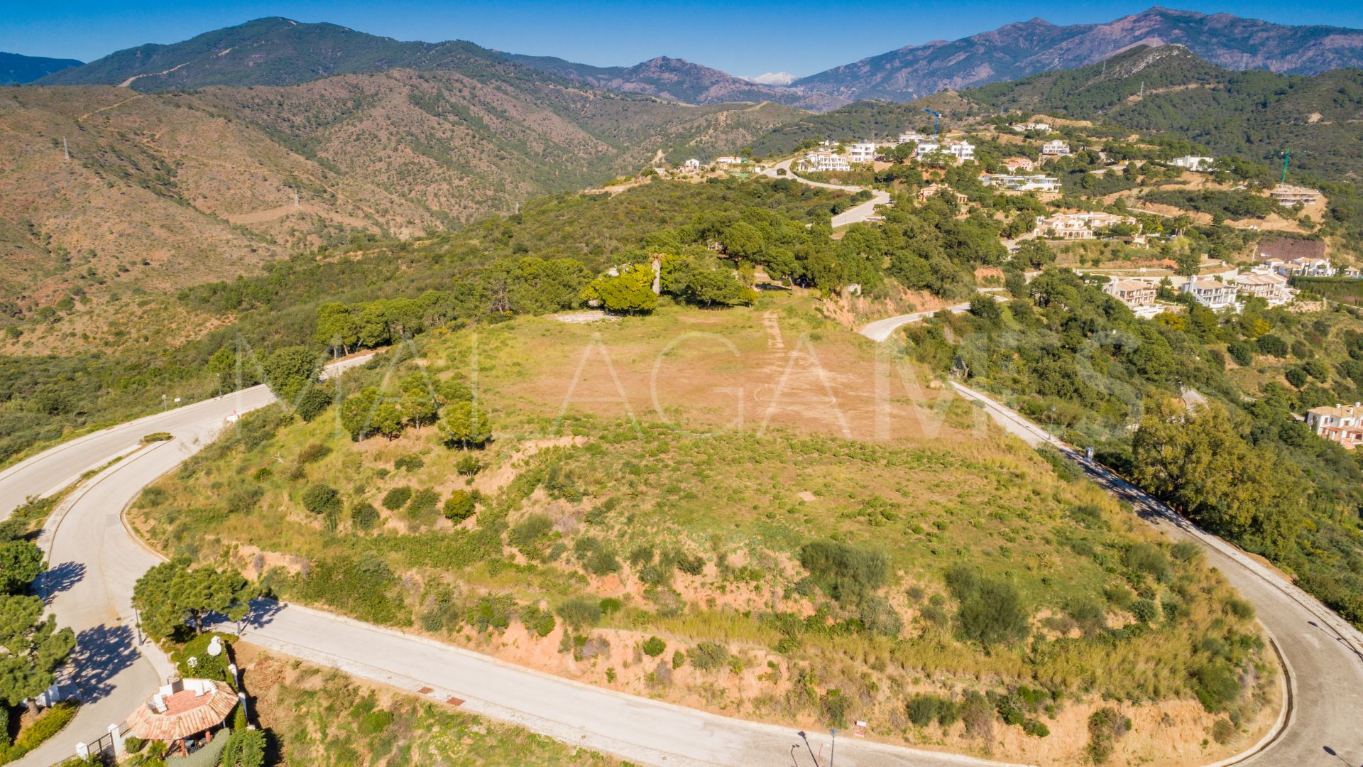 Plot for sale in Monte Mayor