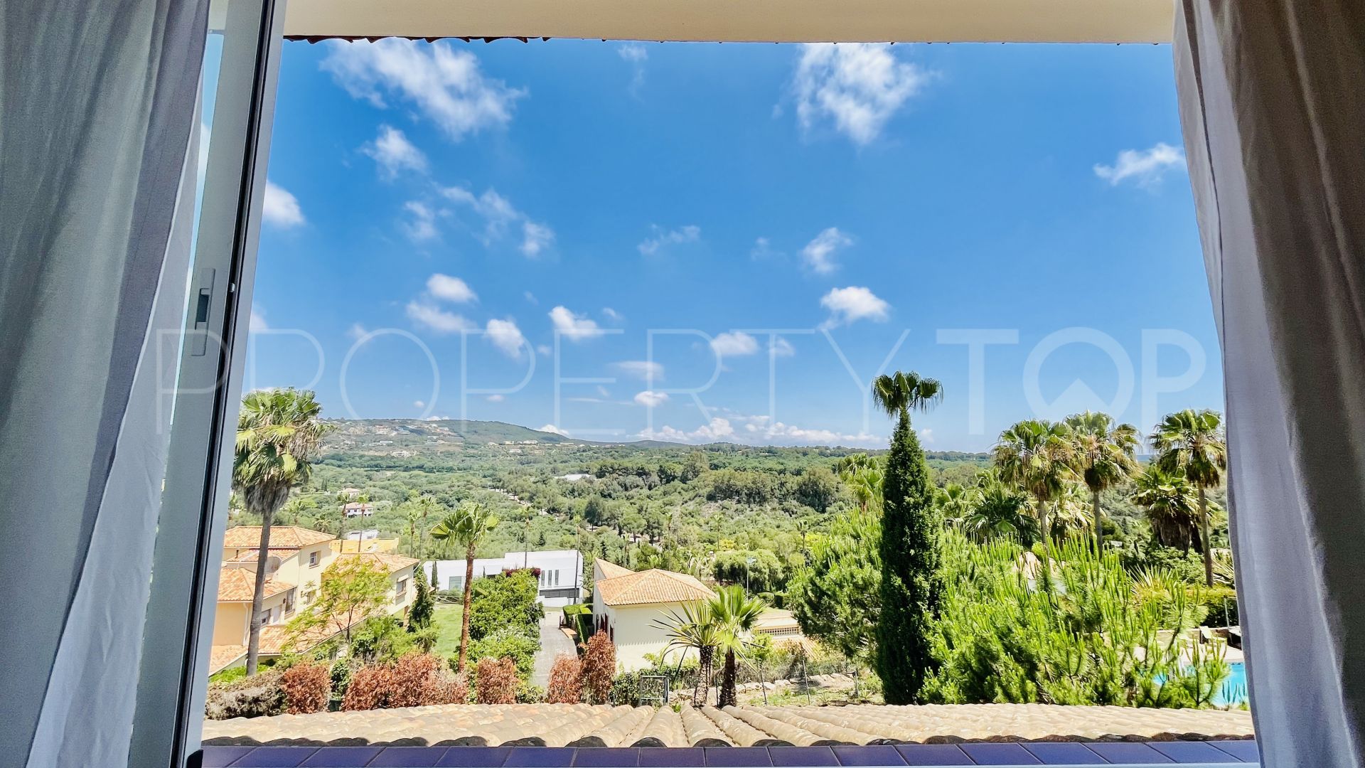 For sale 5 bedrooms villa in Sotogrande Alto