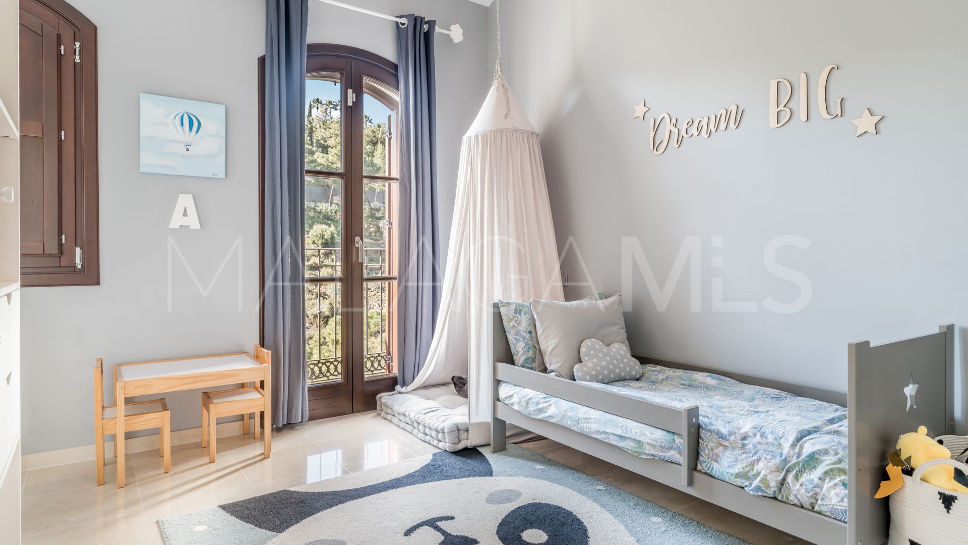 Villa for sale in Marbella