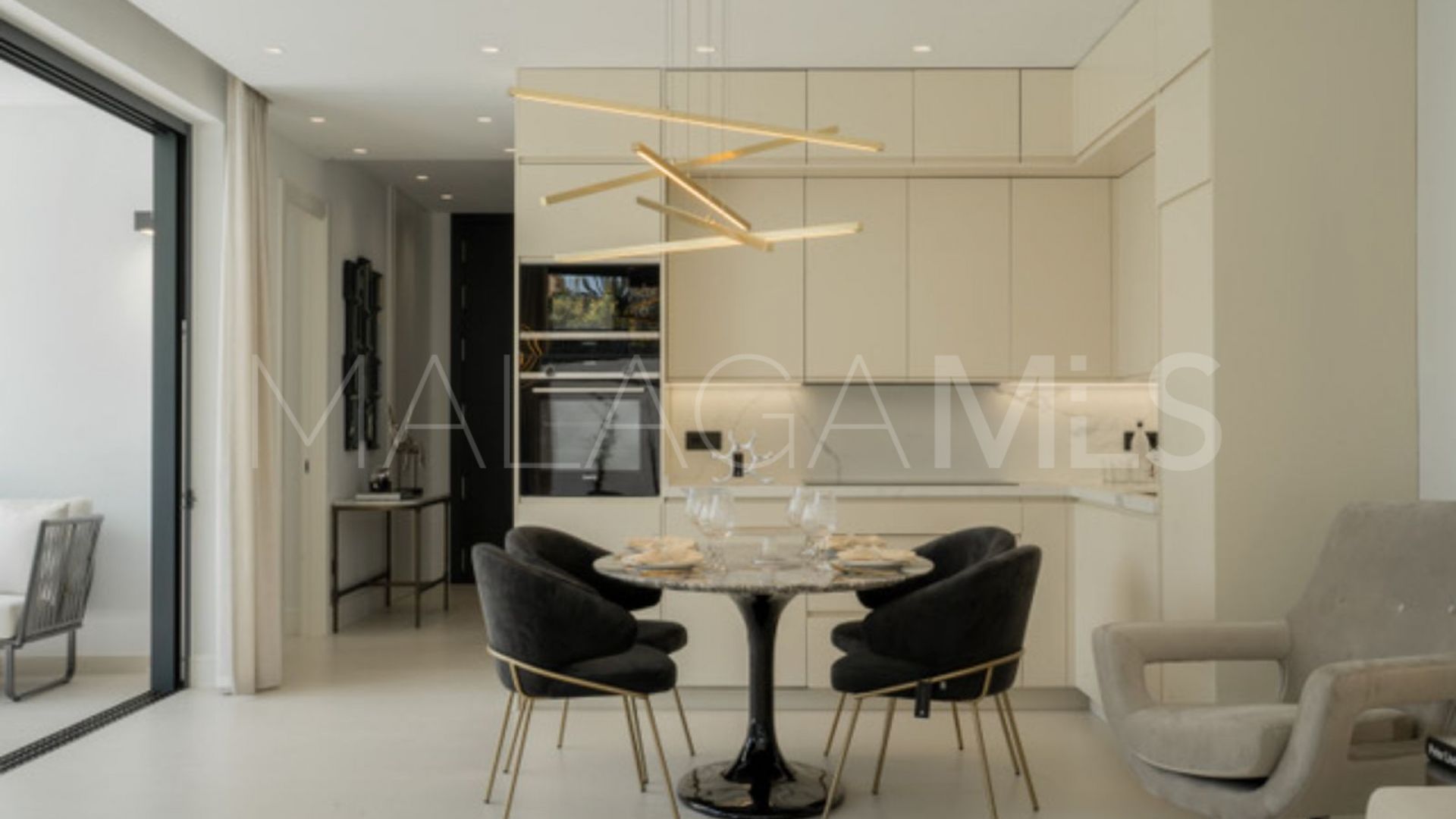 Villa for sale in Marbella Golden Mile
