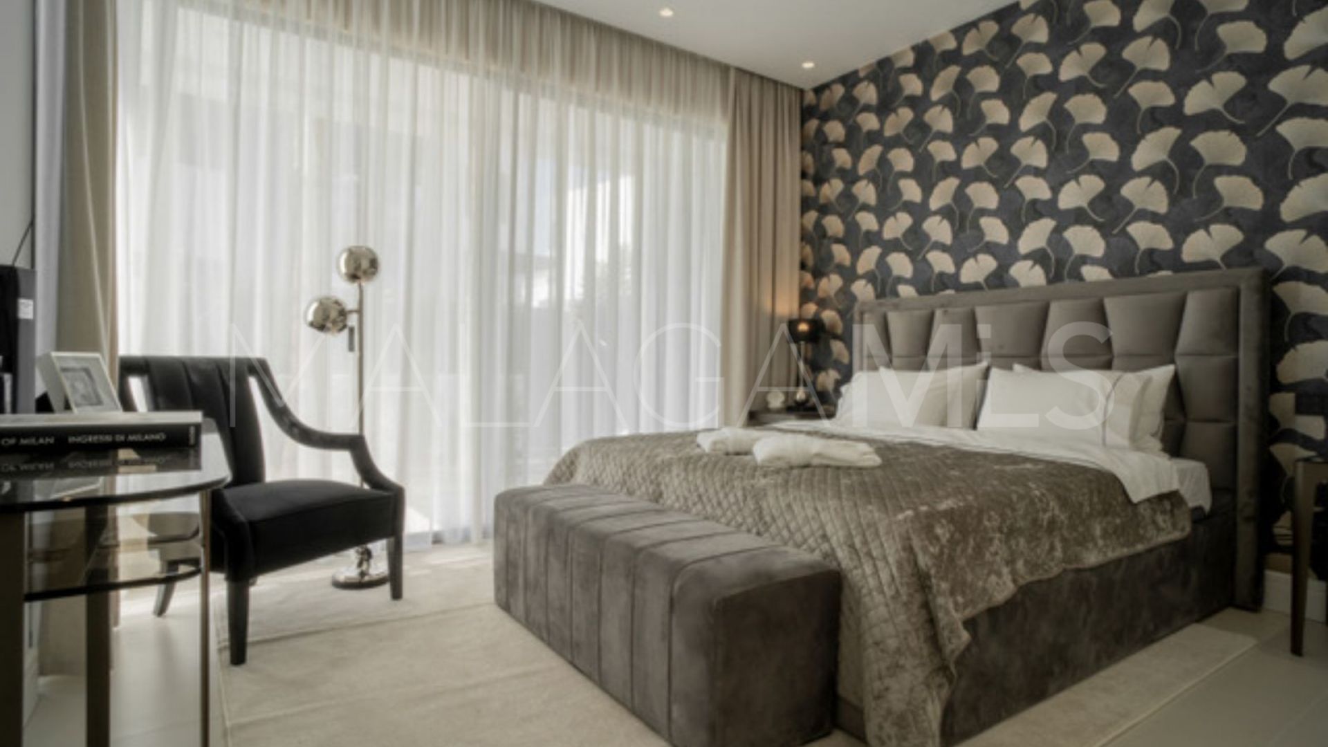 Villa for sale in Marbella Golden Mile