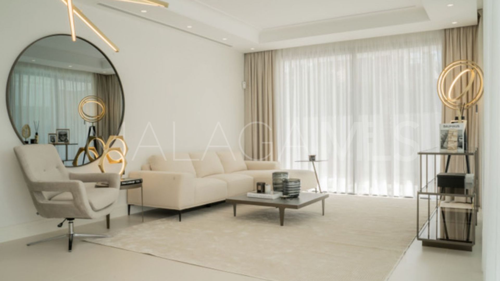 Villa for sale in Marbella Golden Mile