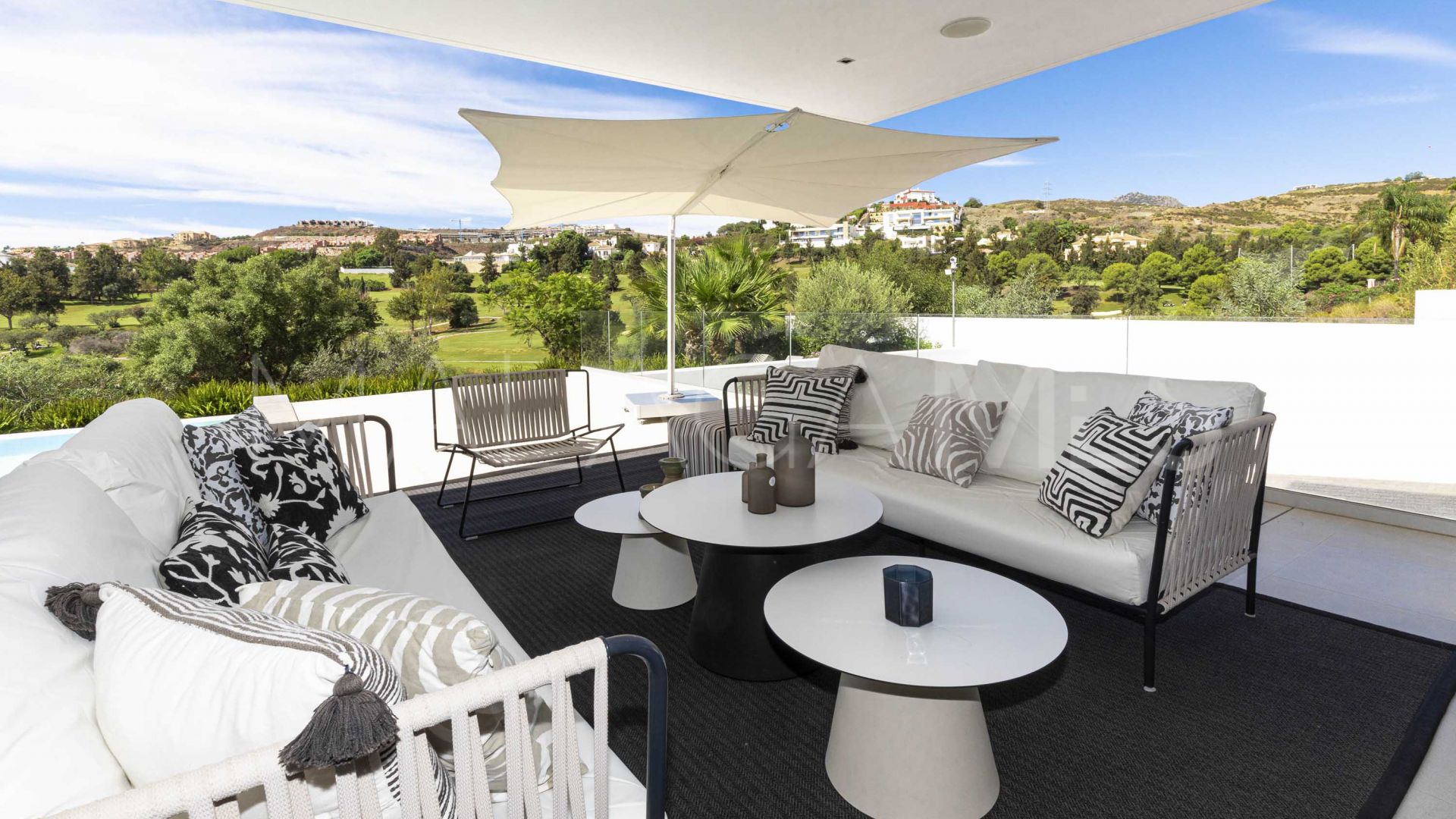 Villa for sale in Mijas Costa