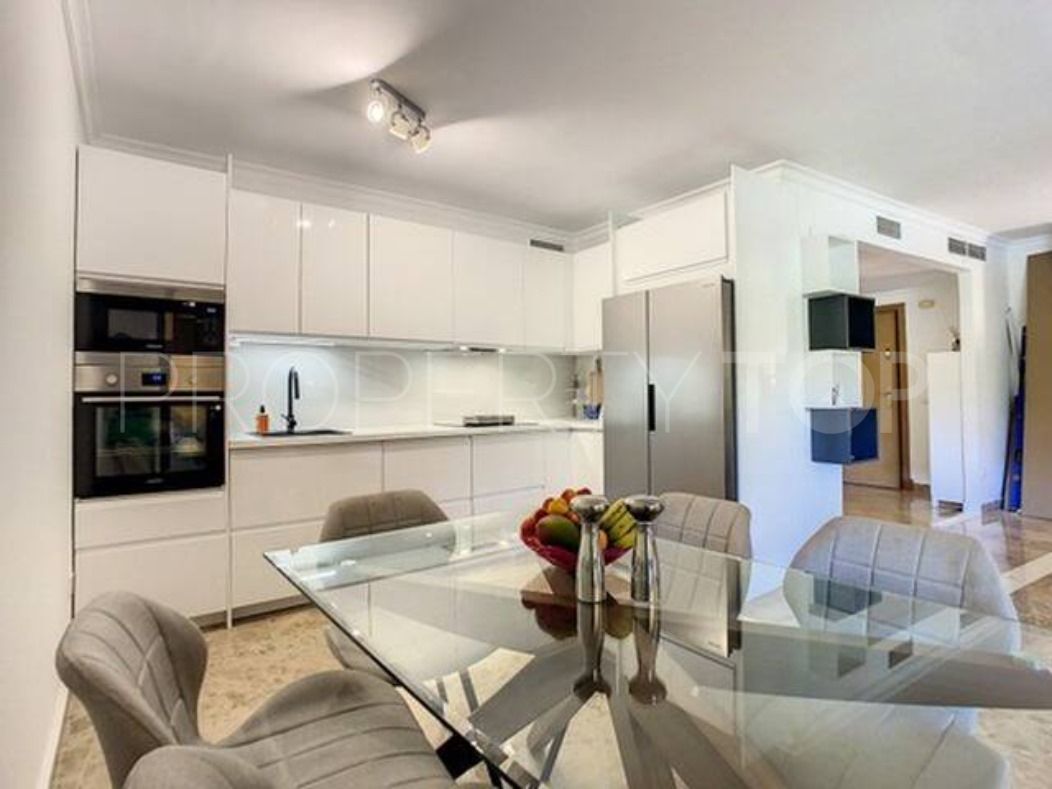 Nueva Alcantara, apartamento de 4 dormitorios a la venta