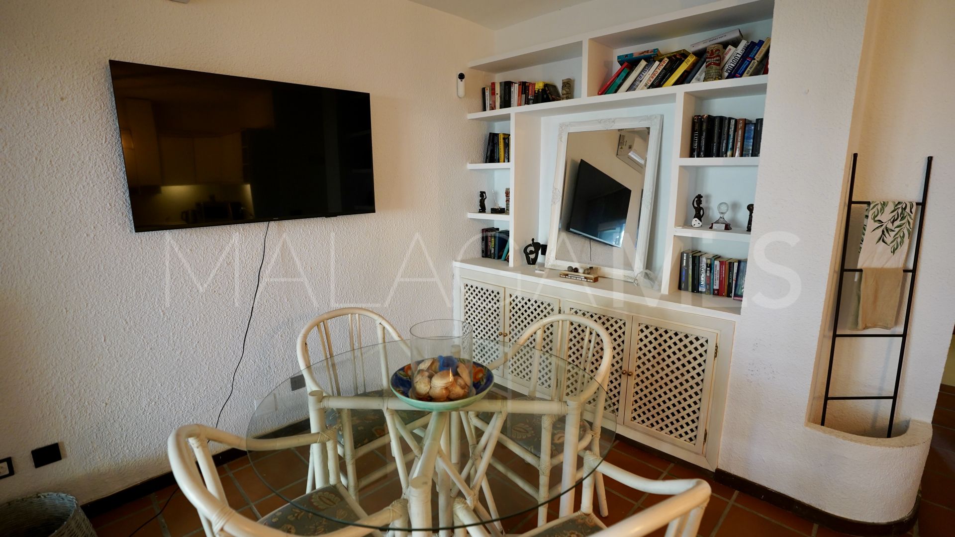 Buy apartamento de 2 bedrooms in Nueva Andalucia