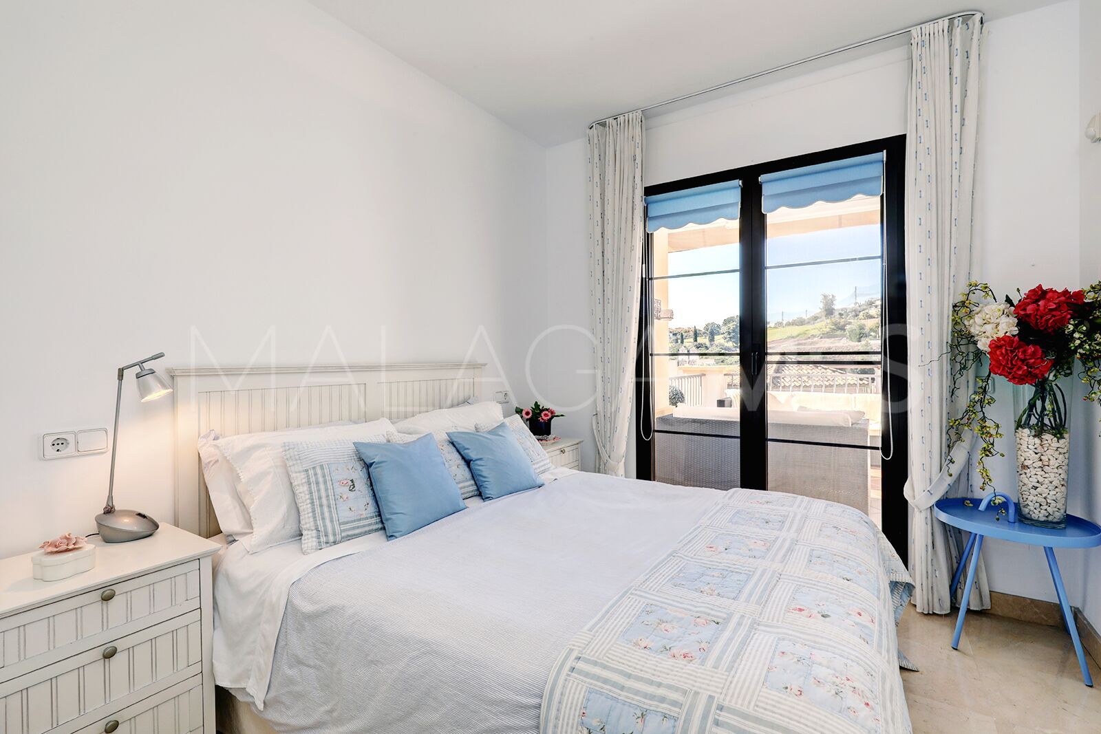 Apartamento for sale with 3 bedrooms in Benahavis