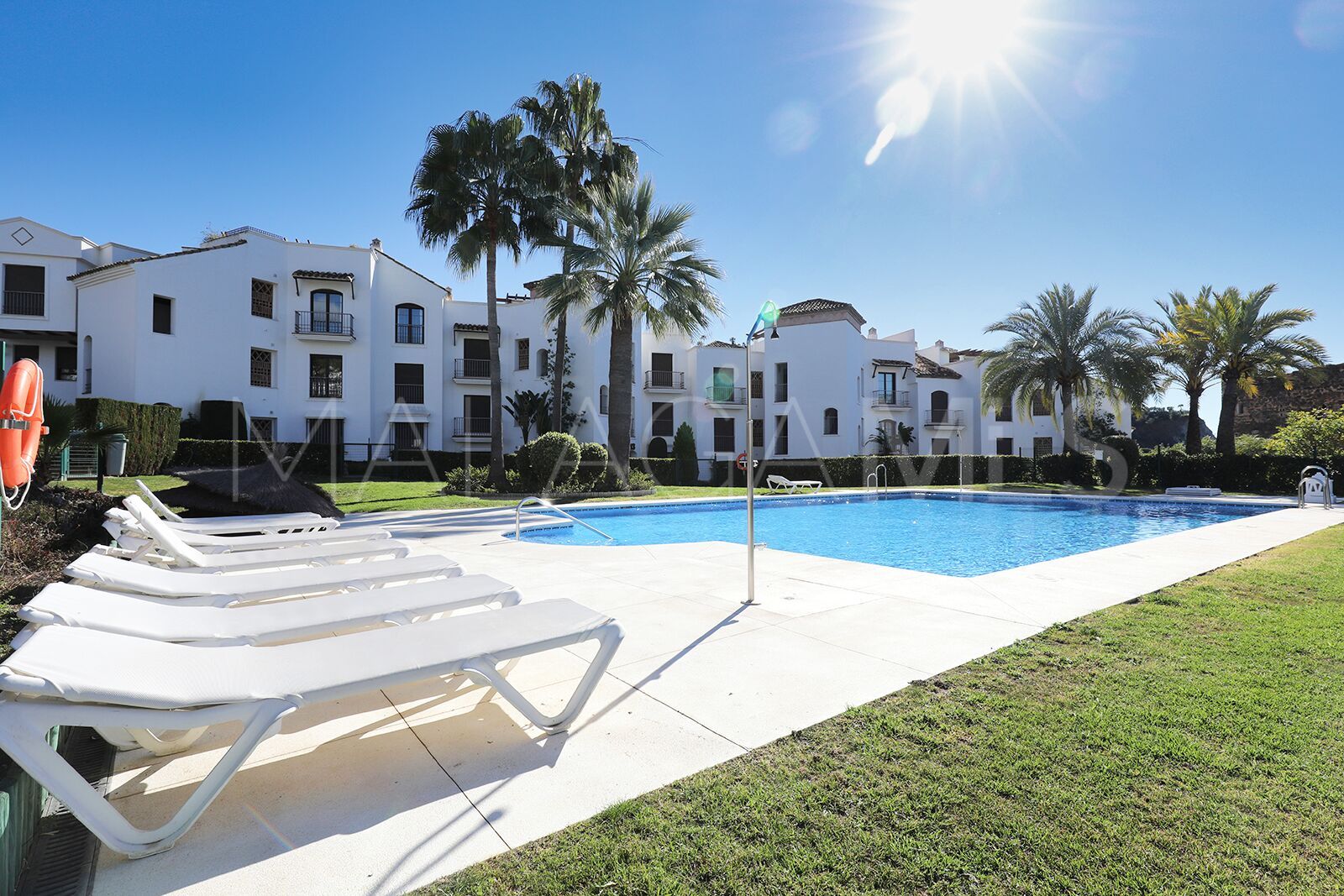 Apartamento for sale with 3 bedrooms in Benahavis