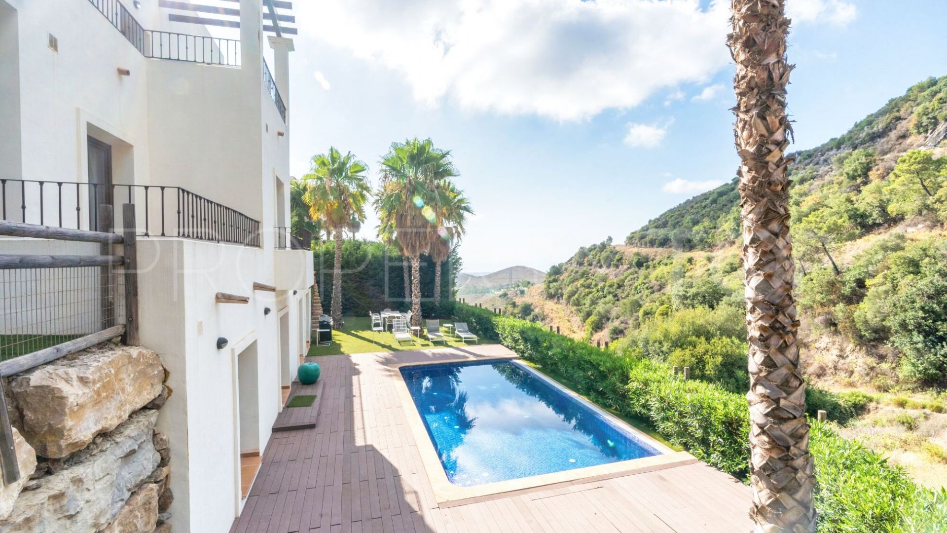 Villa with 4 bedrooms for sale in Benahavis