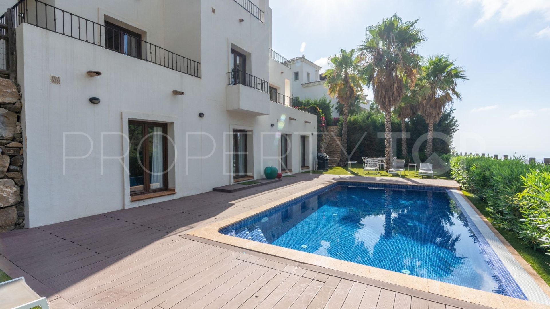 Villa with 4 bedrooms for sale in Benahavis