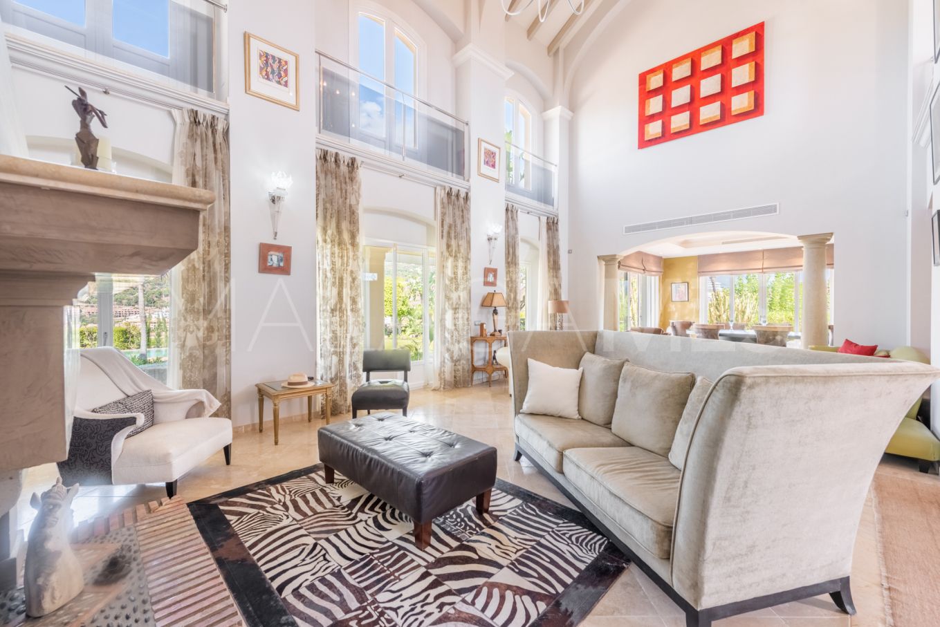 5 bedrooms Benahavis villa for sale