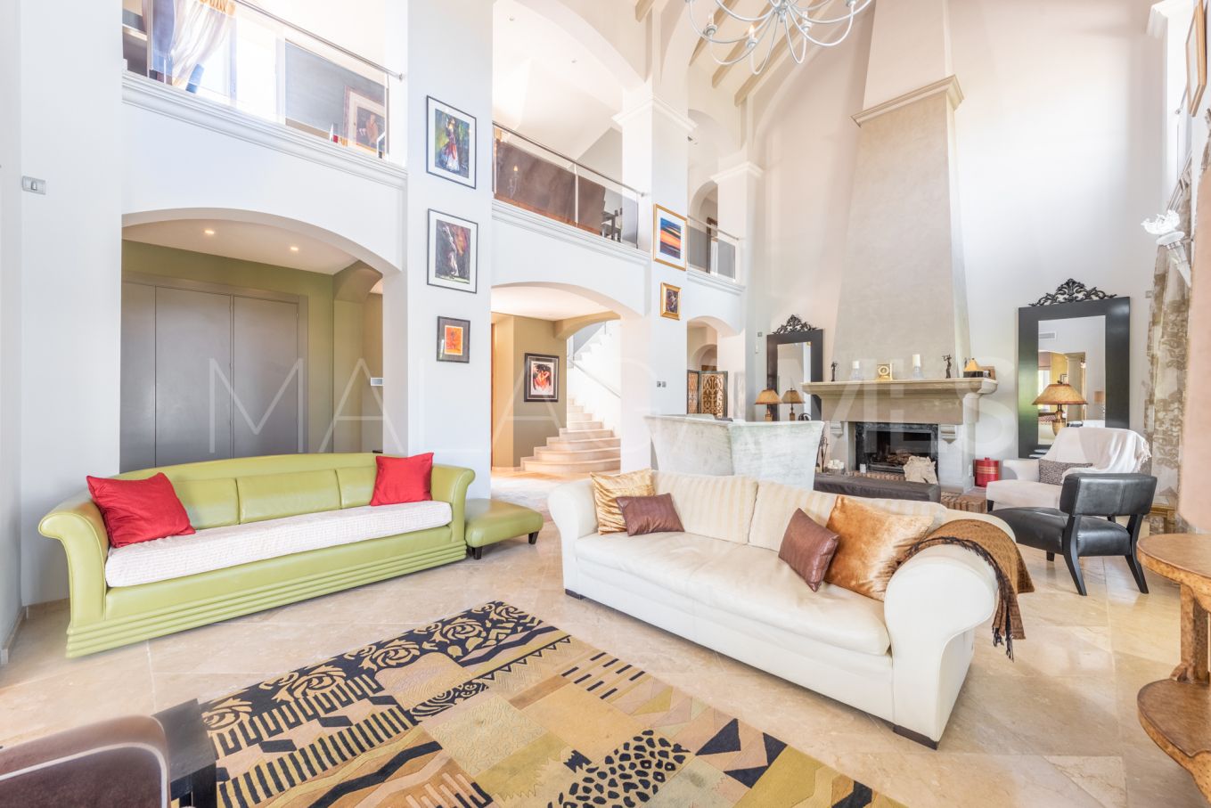 5 bedrooms Benahavis villa for sale
