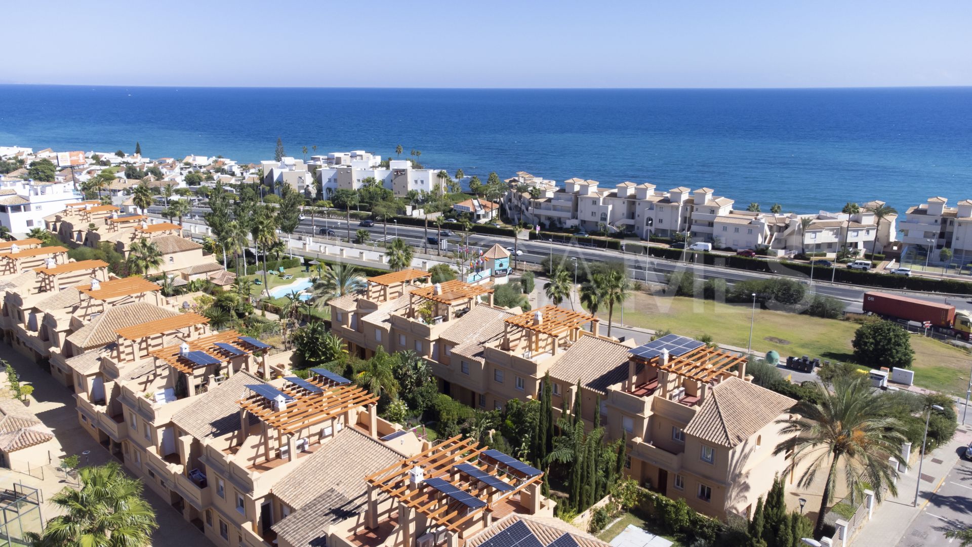 Villa a la venta in Estepona