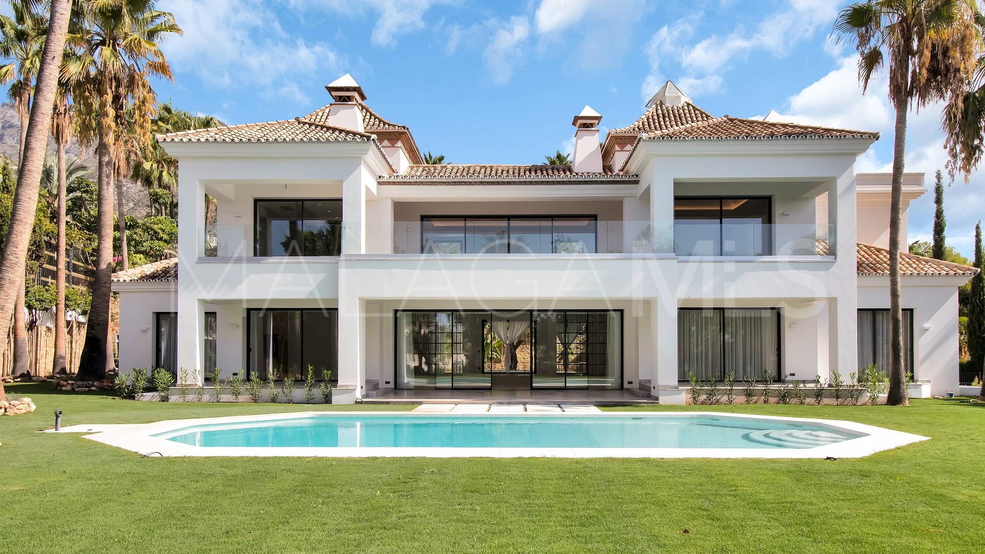 Se vende villa de 6 bedrooms in Sierra Blanca