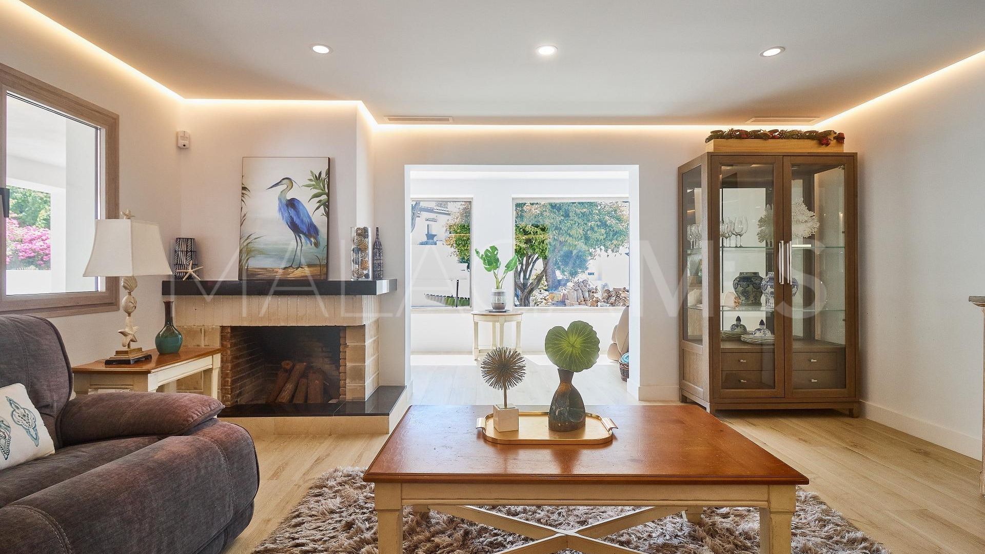 Benalmadena 5 bedrooms villa for sale
