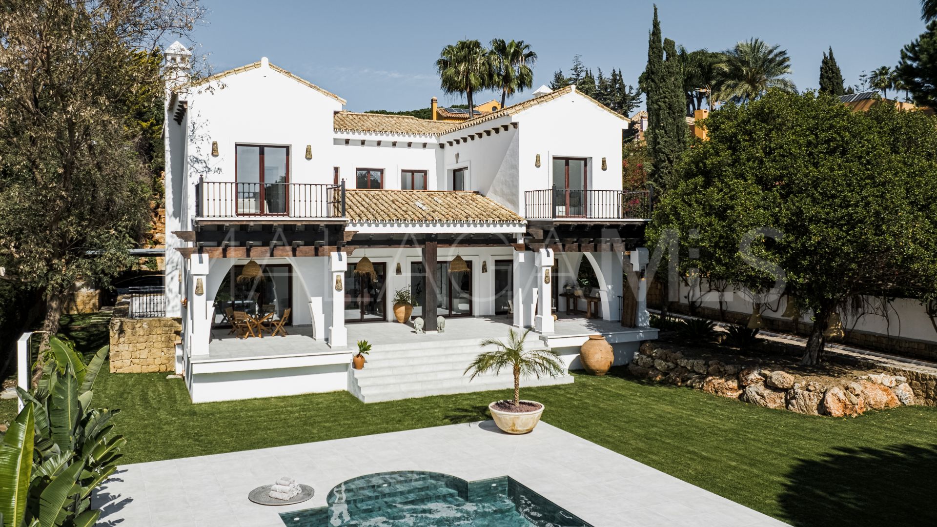 Villa for sale in Hacienda las Chapas