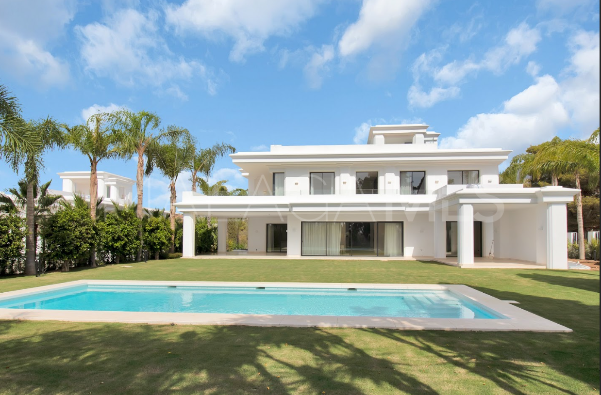 Villa for sale in Marbella Golden Mile