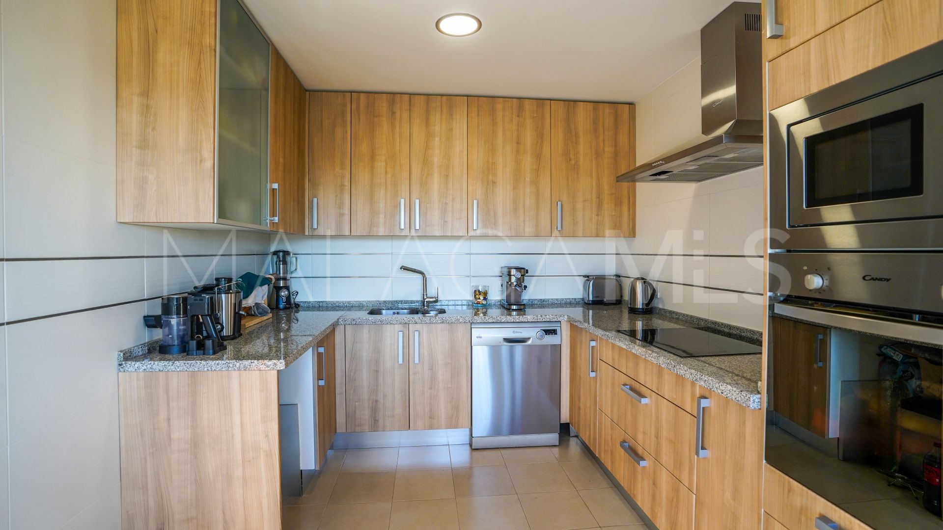 Villa a la venta in Estepona