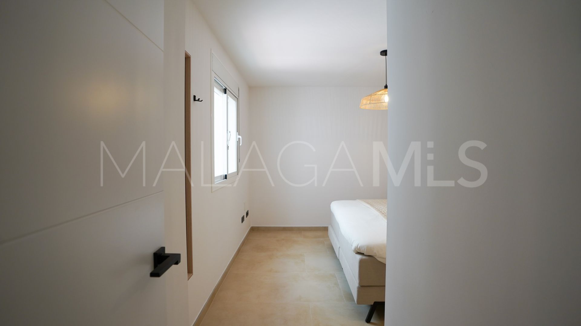 Apartment with 2 bedrooms for sale in Aloha Royal