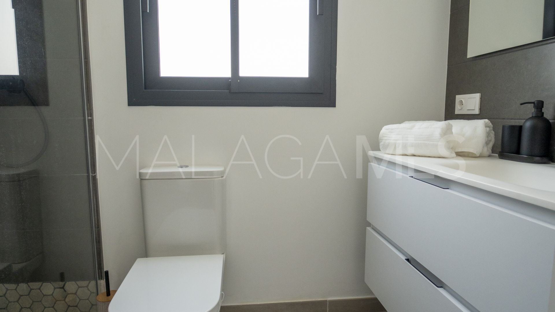 Villa for sale in Cancelada
