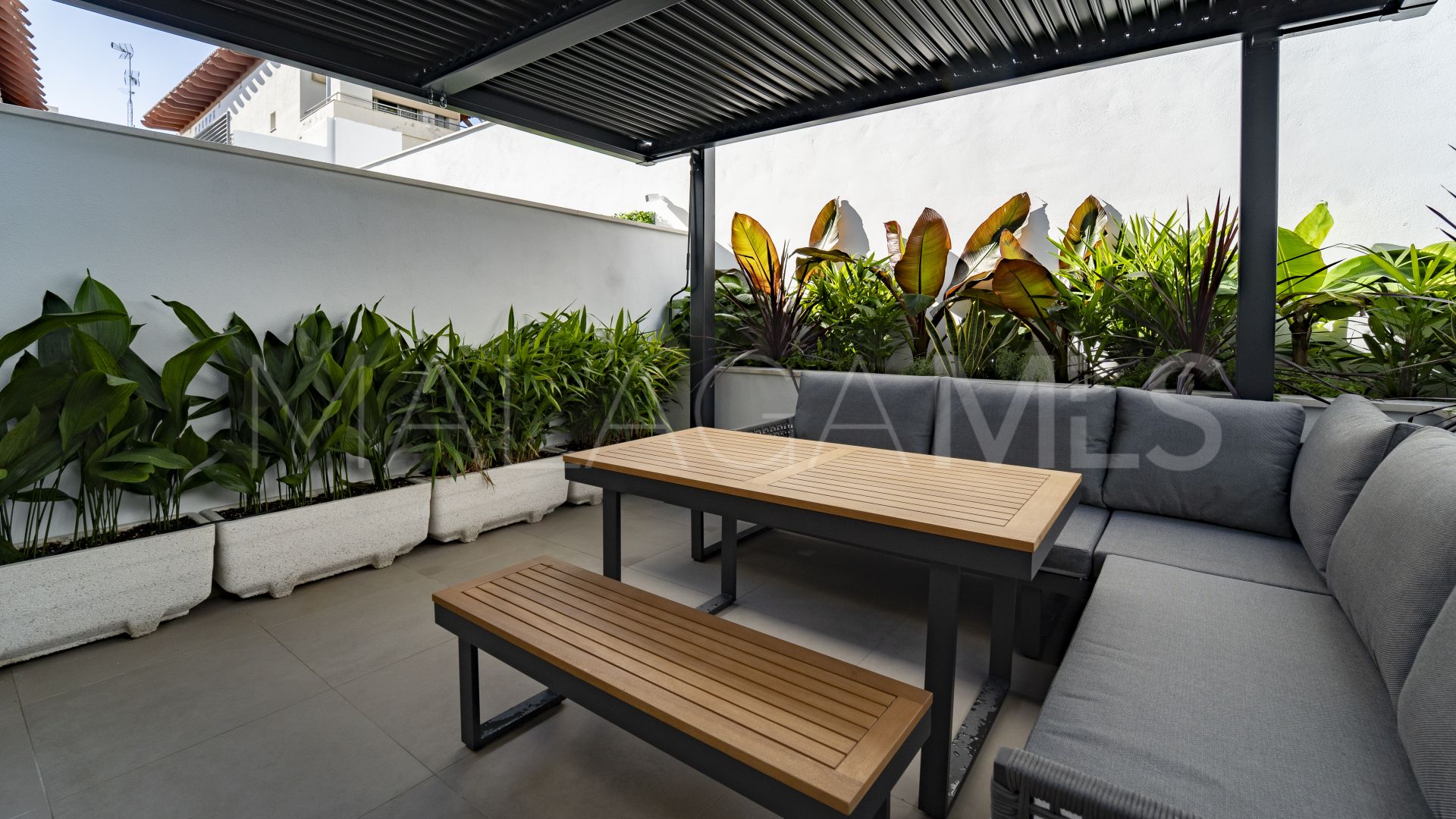 Villa for sale in Cancelada