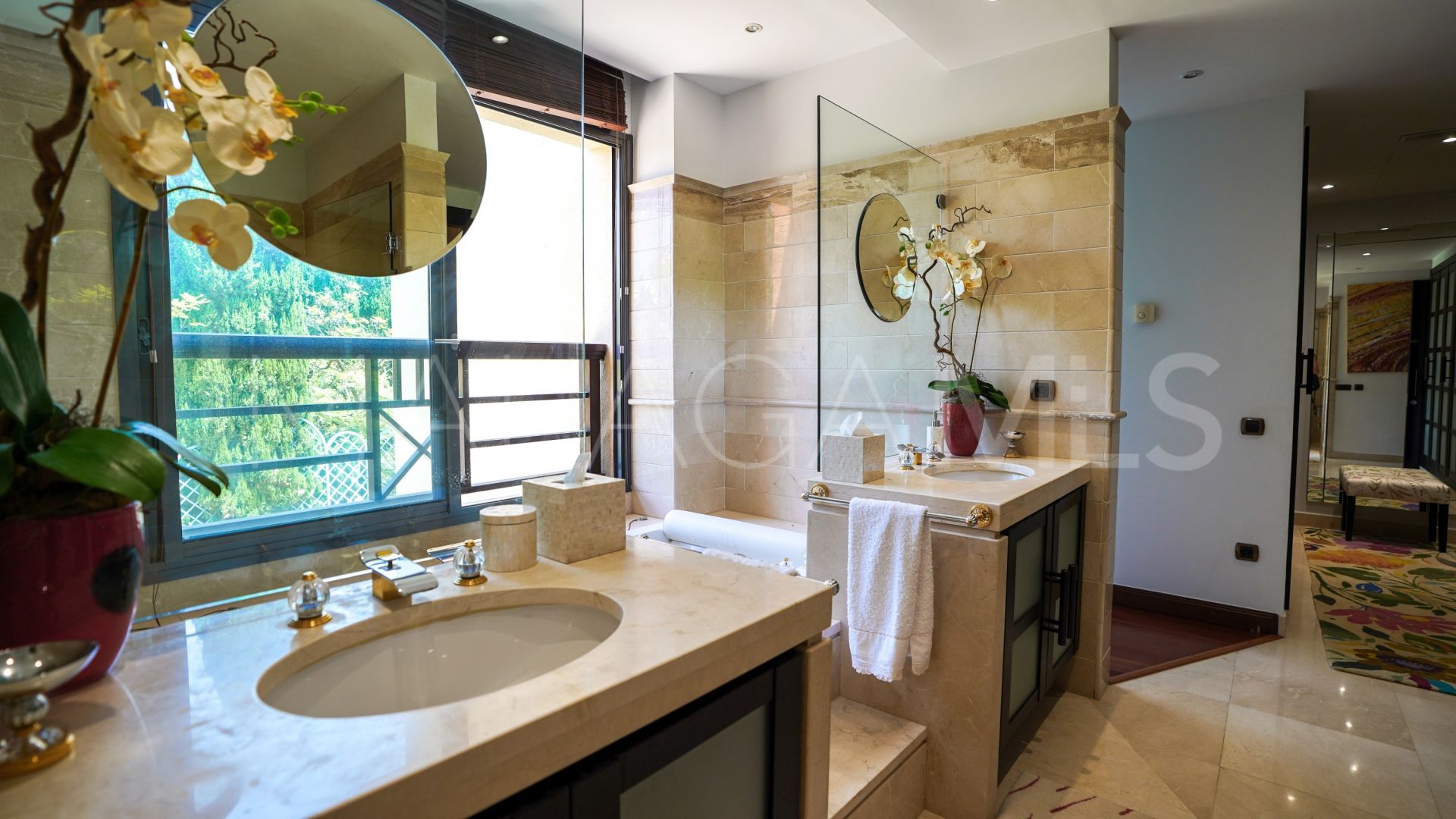 Lägenhet for sale in Marbella - Puerto Banus