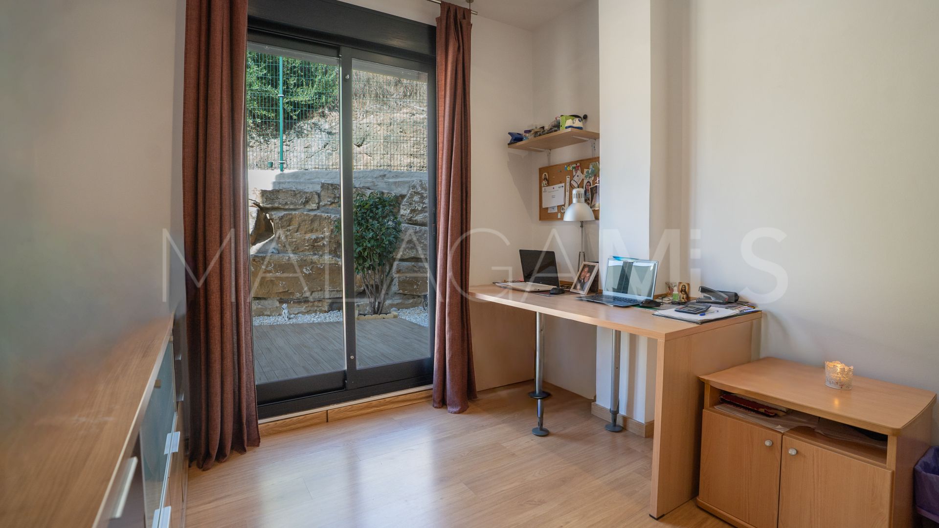 Estepona, apartamento a la venta de 3 bedrooms