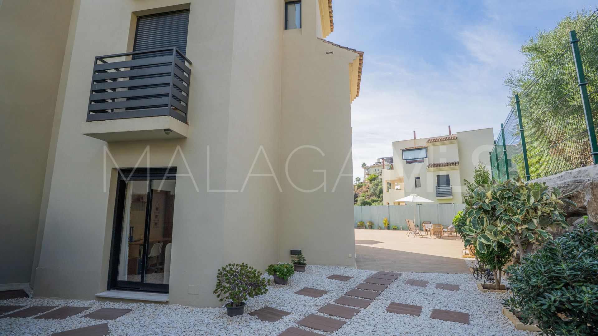 Estepona, apartamento a la venta de 3 bedrooms