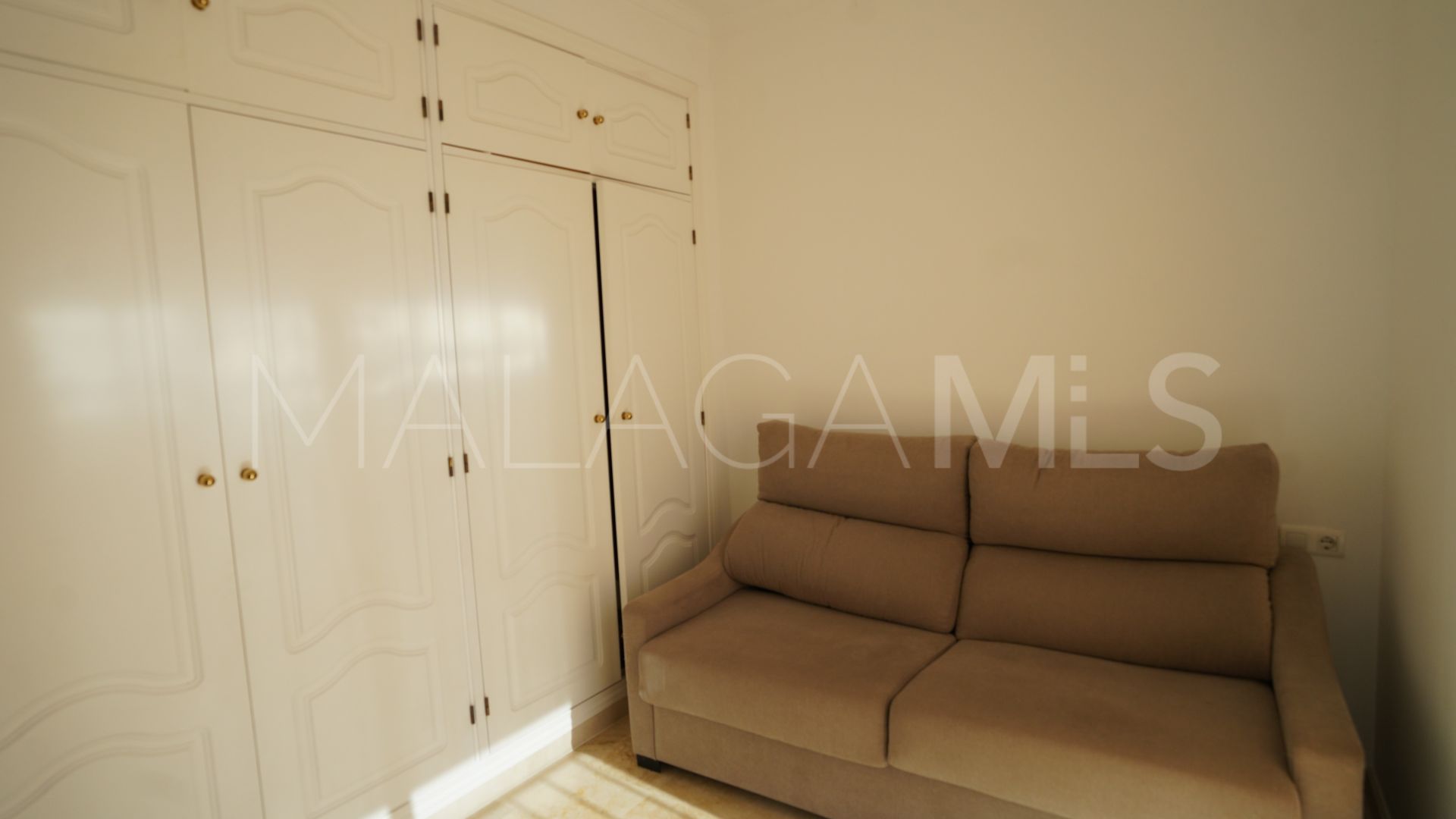 Parhus for sale in Marbella