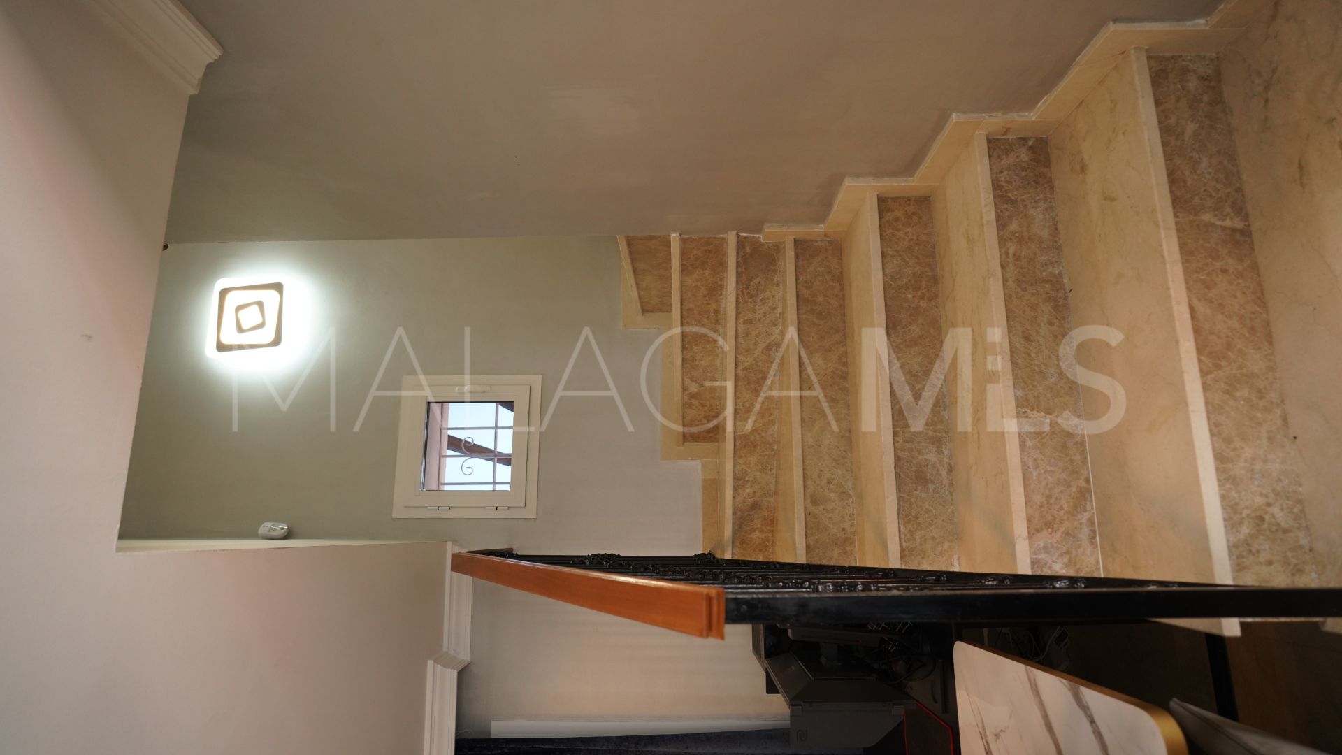Parhus for sale in Marbella