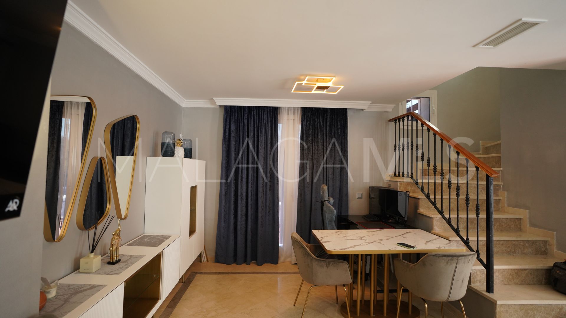 Parhus for sale in Marbella