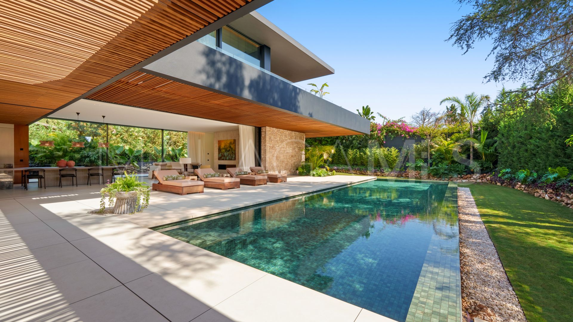 Villa for sale in Marbella