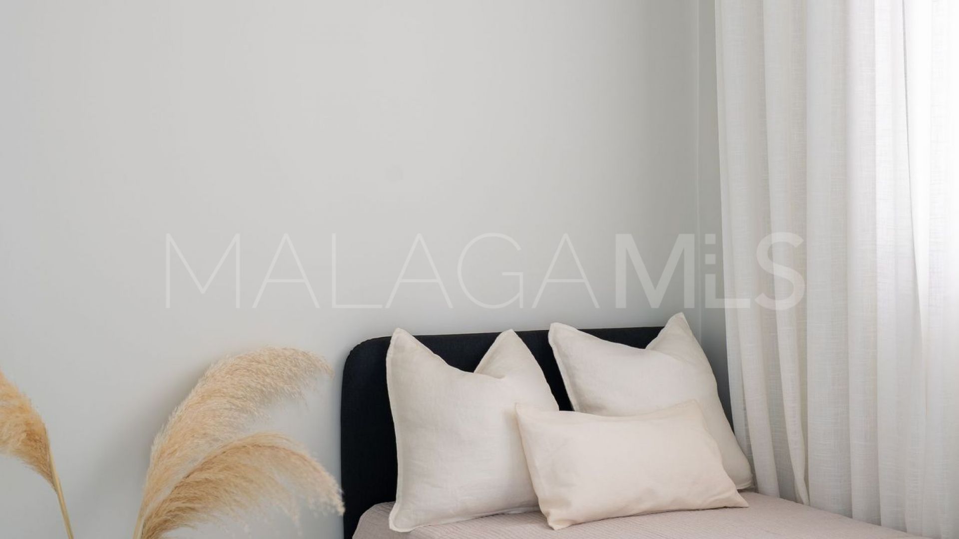 For sale Mijas Costa apartment with 3 bedrooms