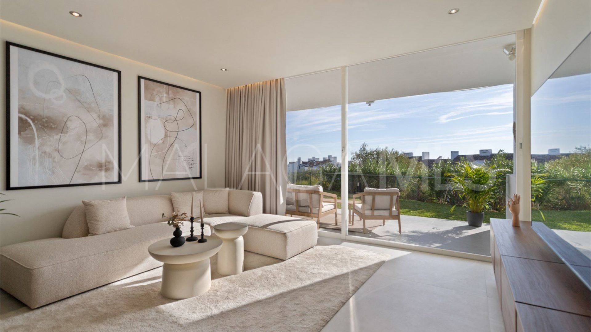 For sale Mijas Costa apartment with 3 bedrooms