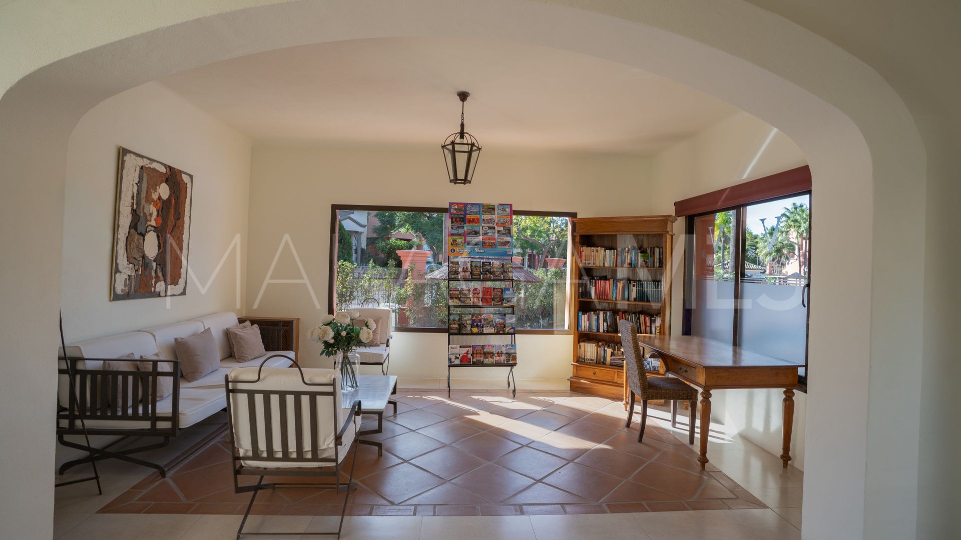 Penthouse for sale in Marbella - Puerto Banus with 2 bedrooms