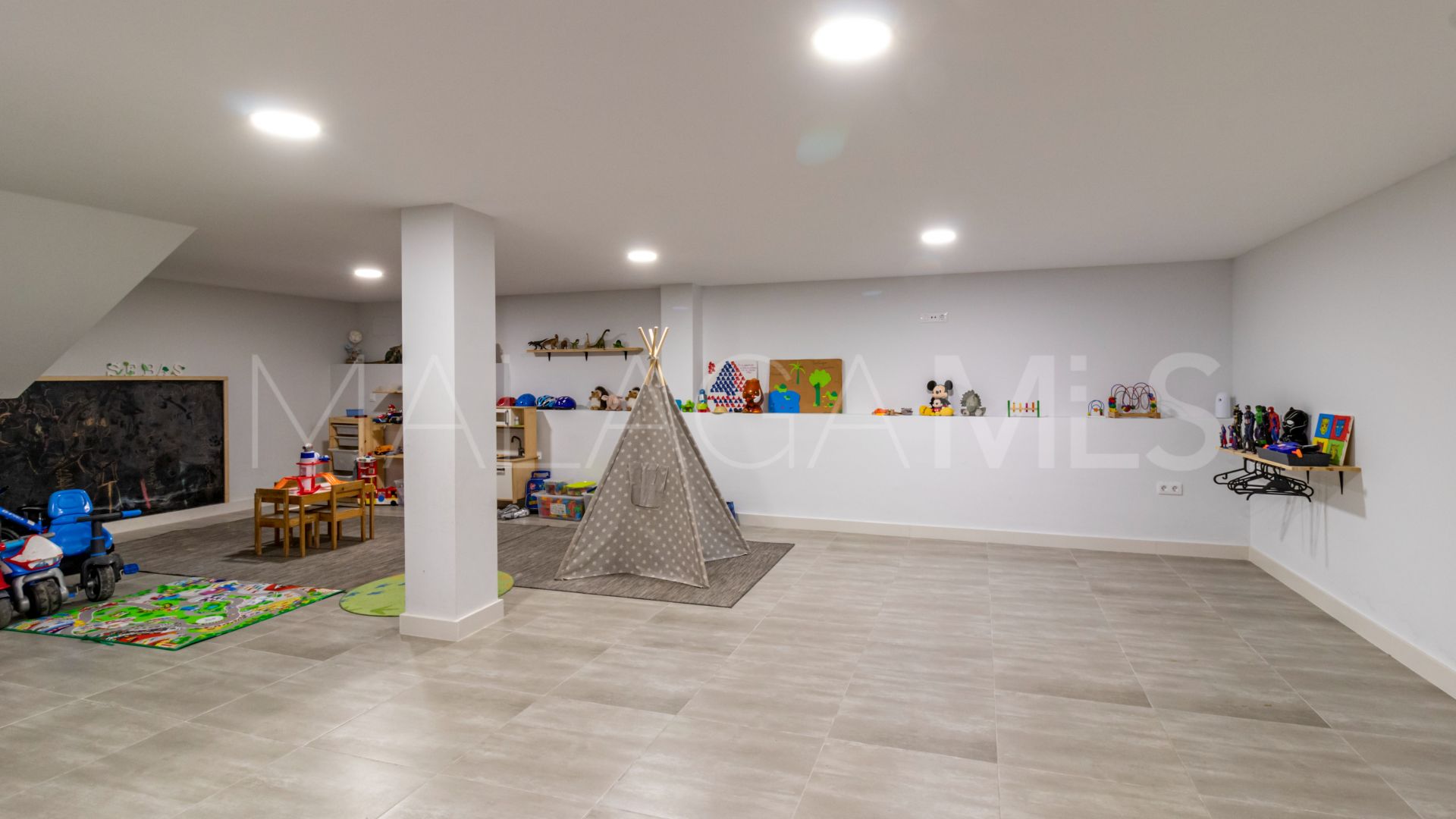 Villa for sale in San Pedro de Alcantara