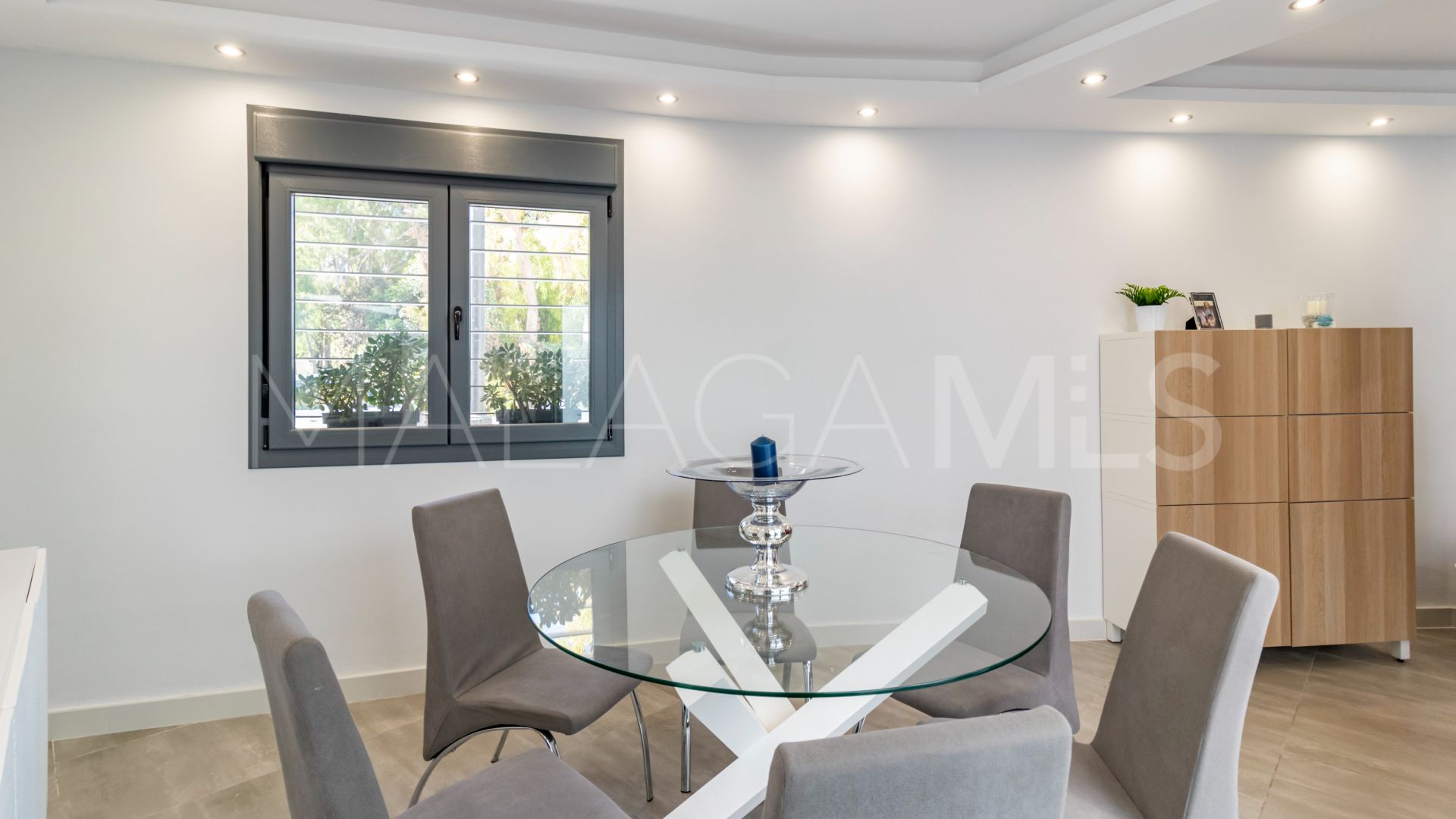 Villa for sale in San Pedro de Alcantara