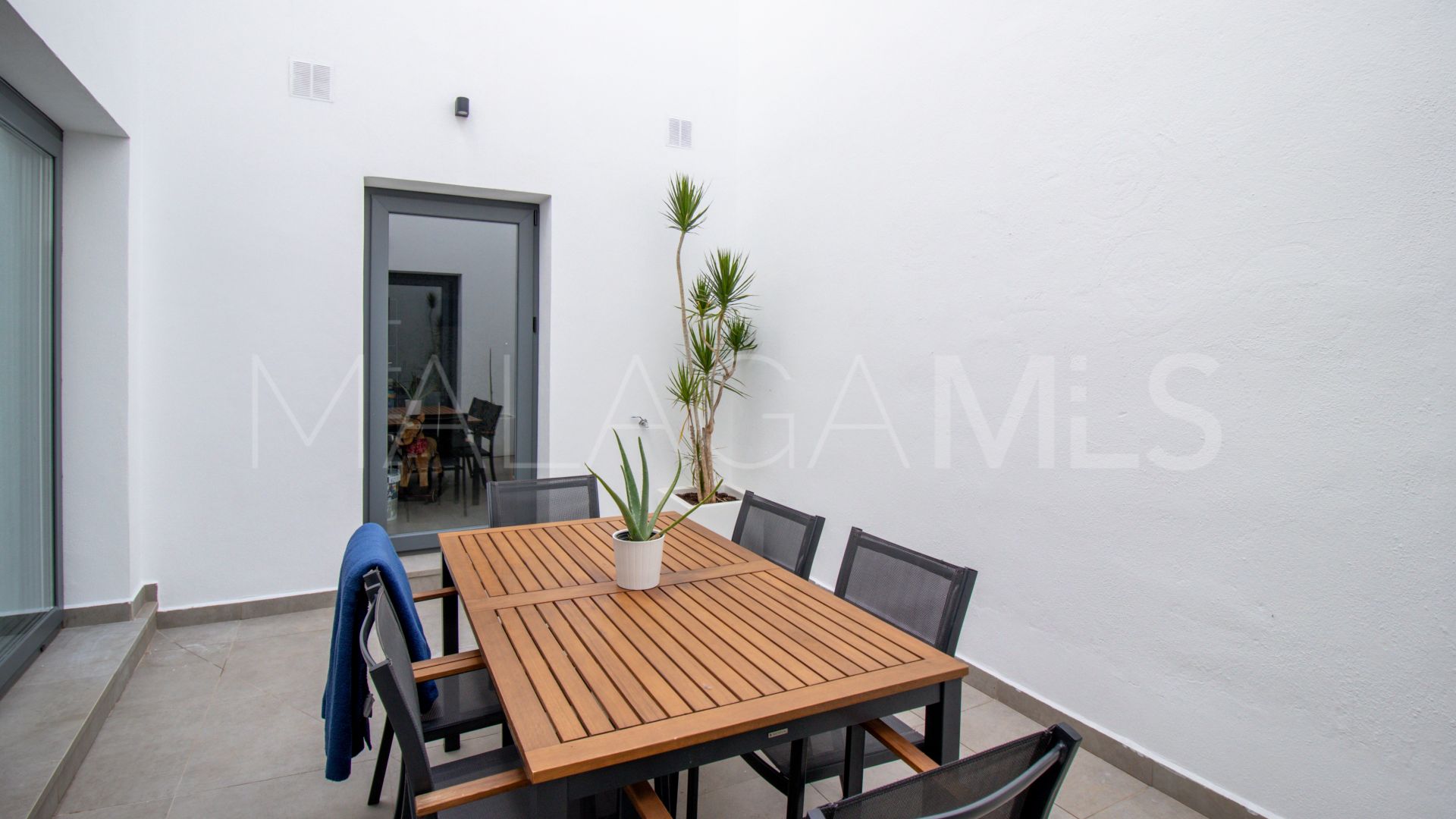 Villa for sale in San Pedro de Alcantara