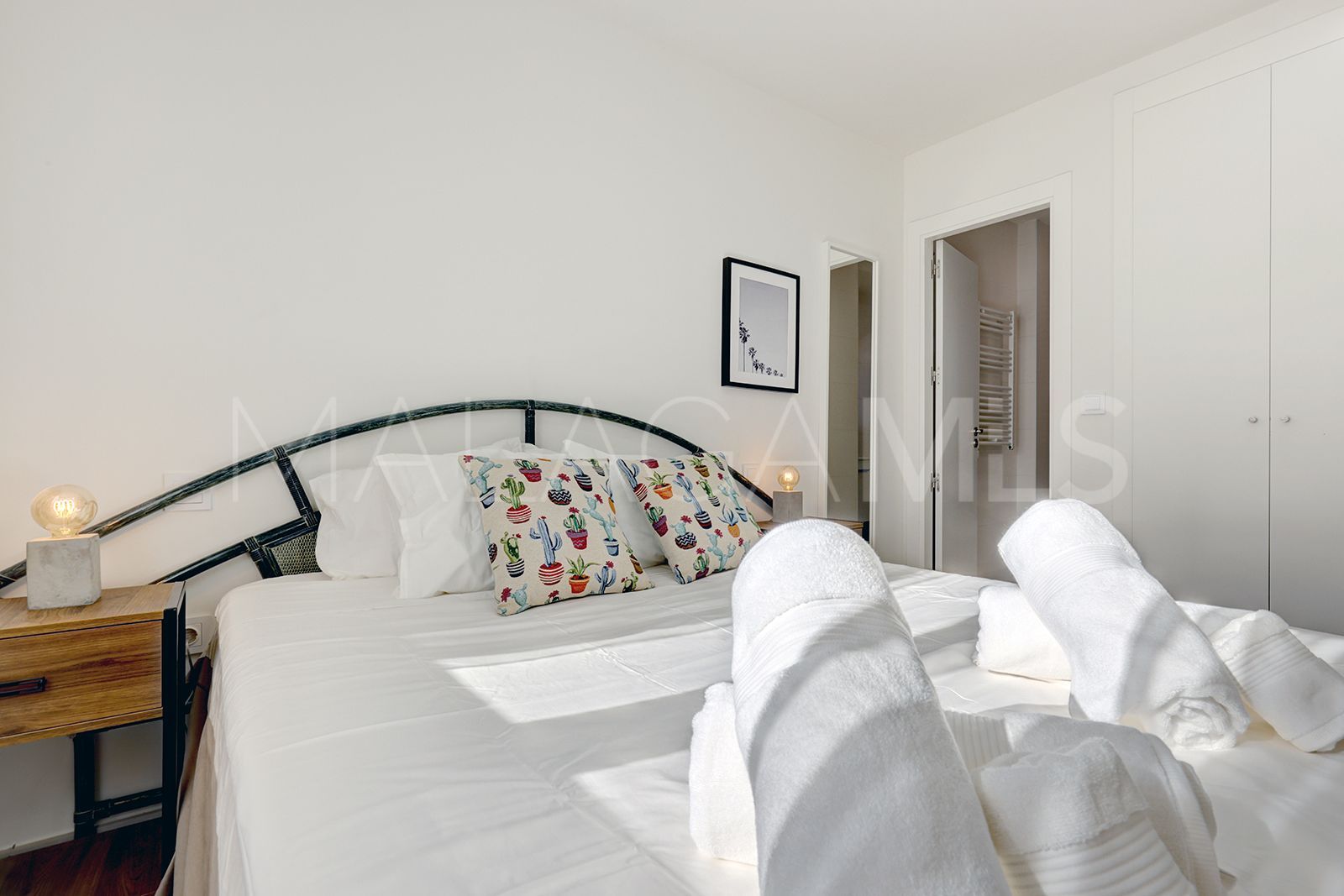 Apartamento de 3 bedrooms for sale in Estepona