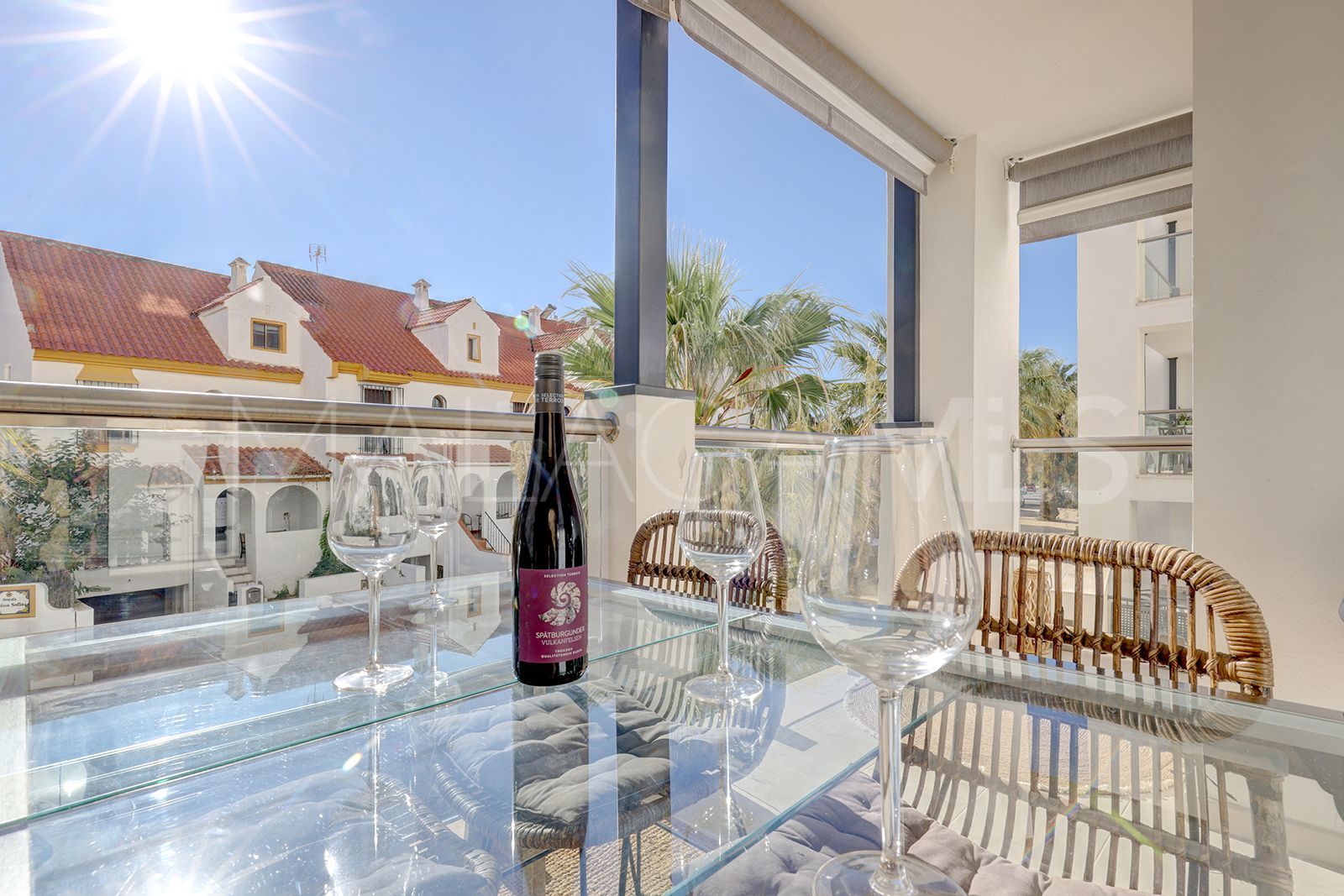 Apartamento de 3 bedrooms for sale in Estepona