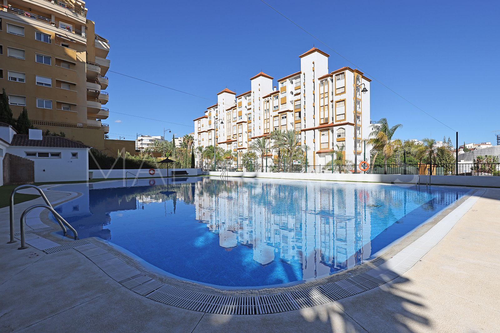 Apartamento de 3 bedrooms for sale in Estepona