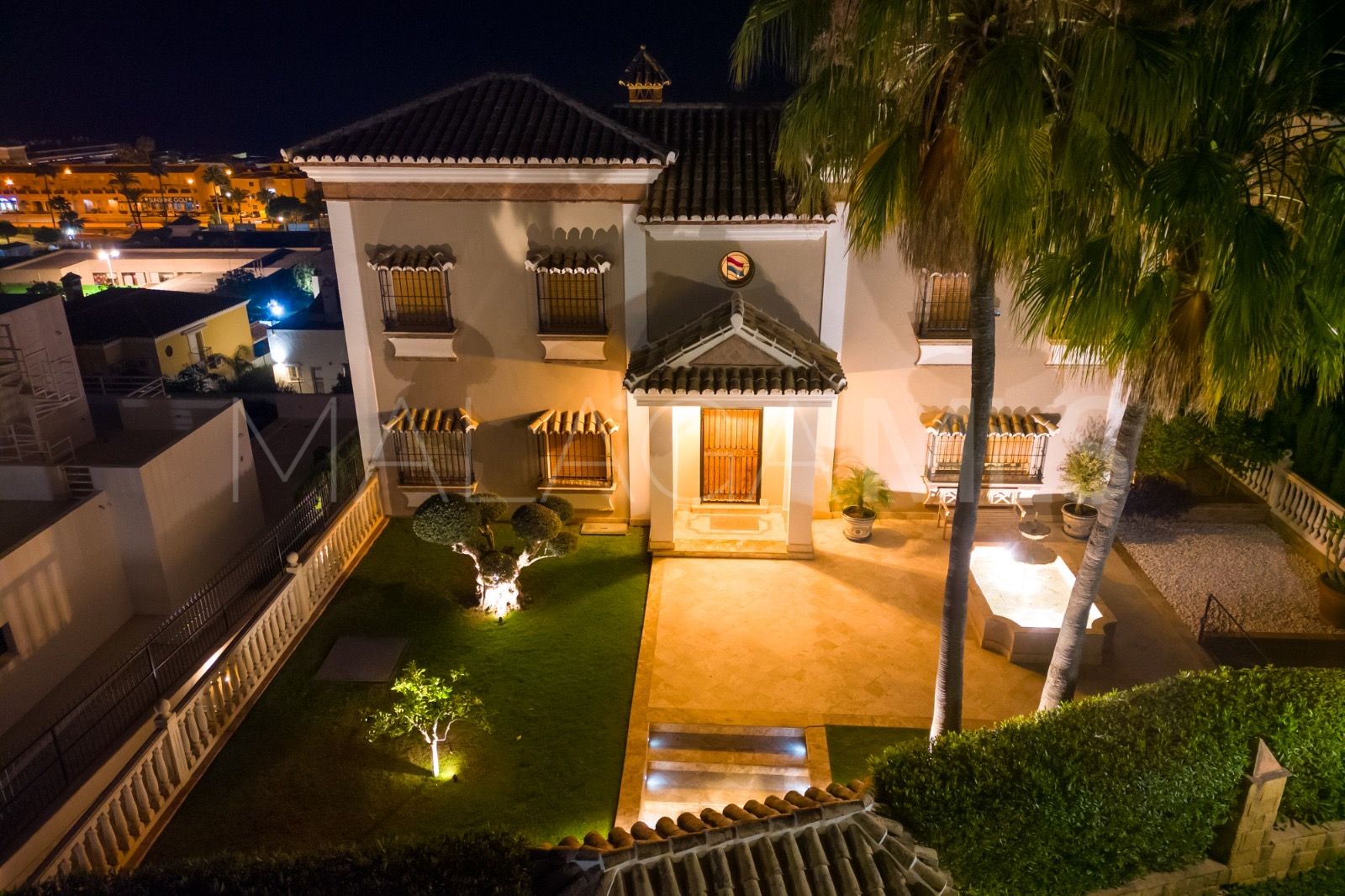 Villa for sale in Mijas